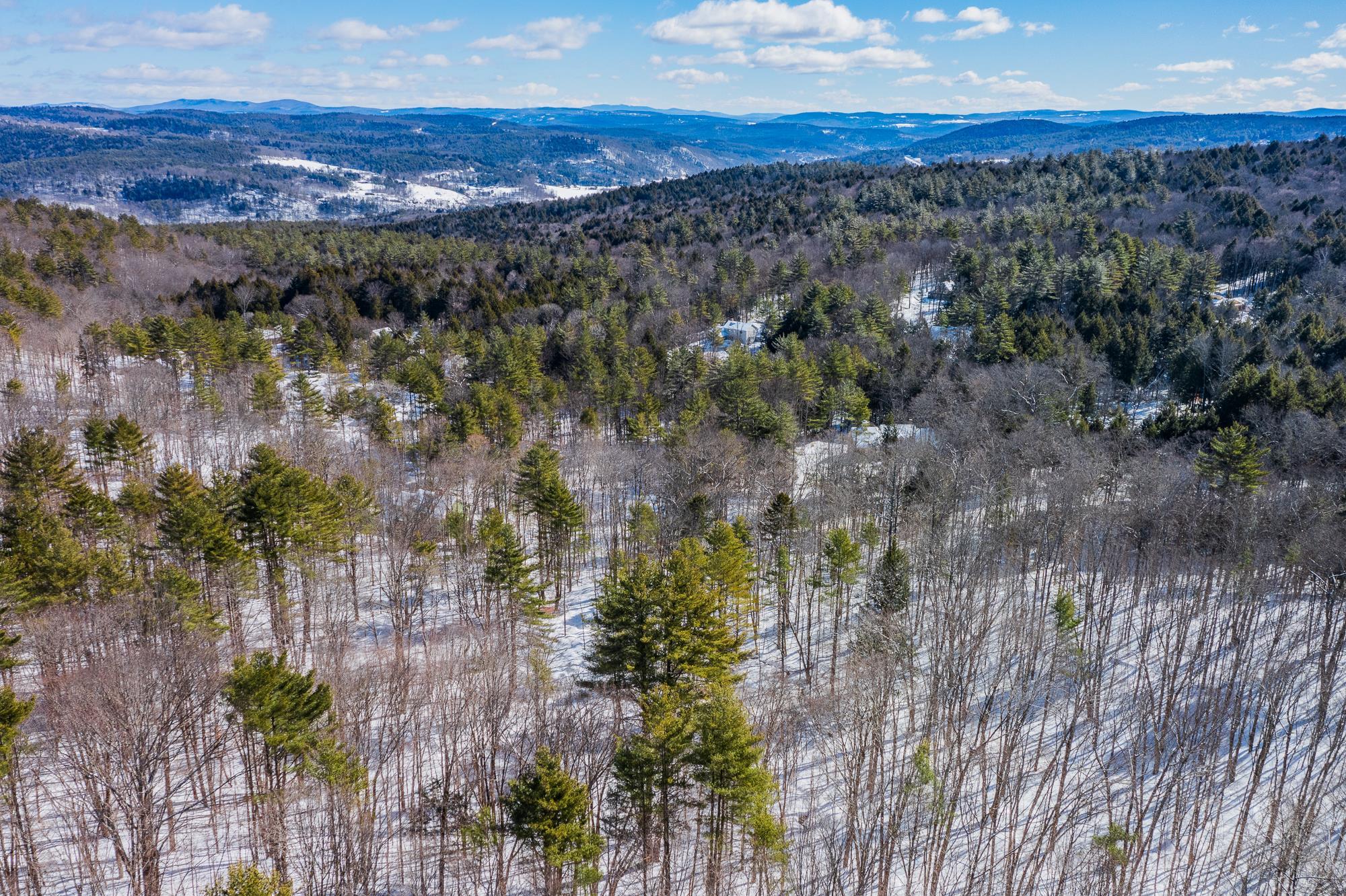 Homes for sale in Hartford, VT | 5417 Fletcher Ln, Hartford, VT 05059 | MLS# 5030779