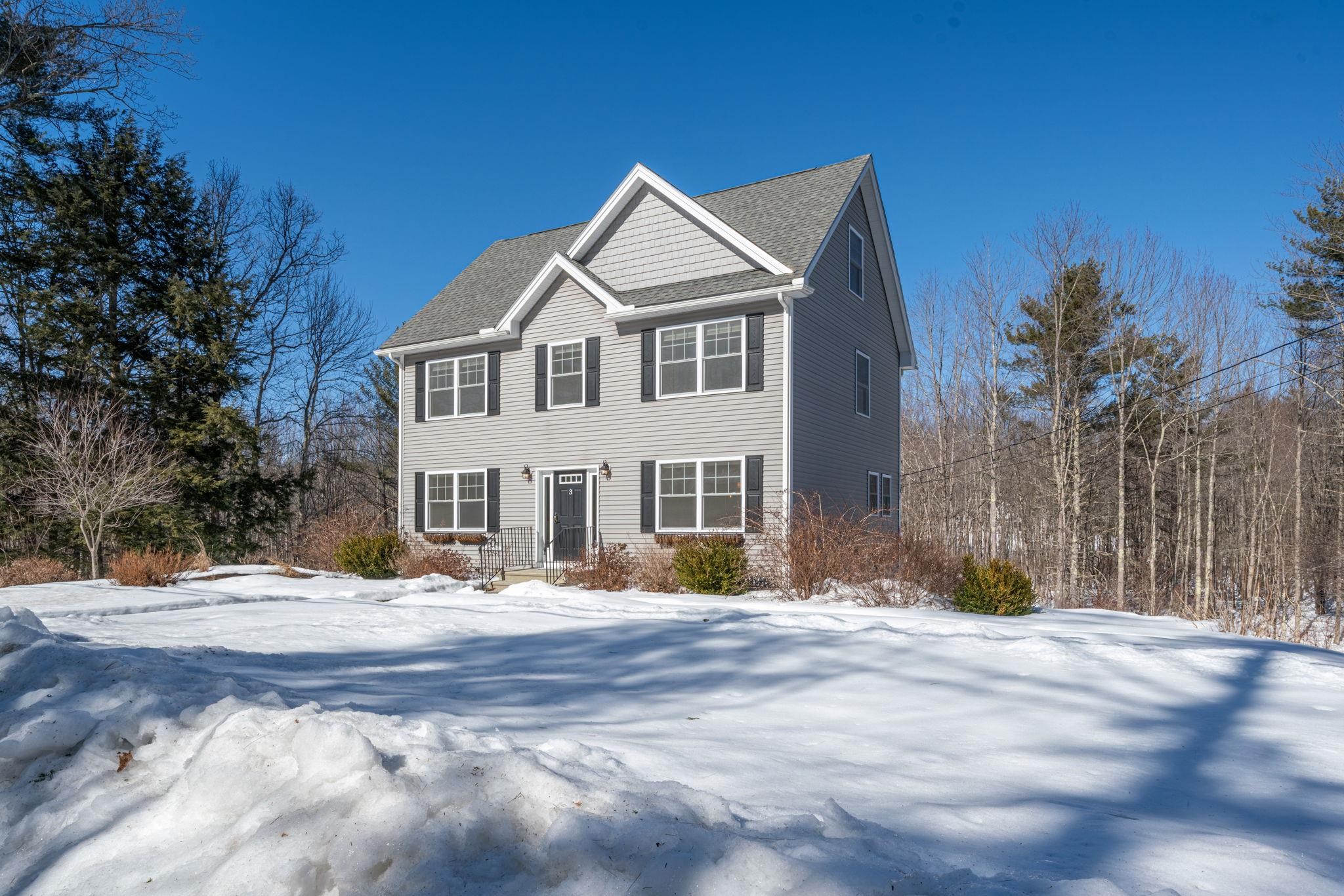 MLS 5031060: 3 West Road, Merrimack NH