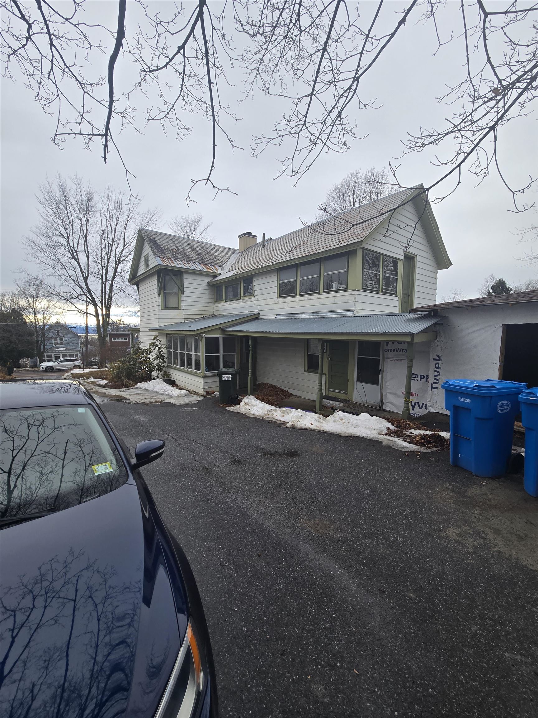 Homes for sale in Burlington, VT | 512 514 Saint Paul St, Burlington, VT 05401 | MLS# 5031301