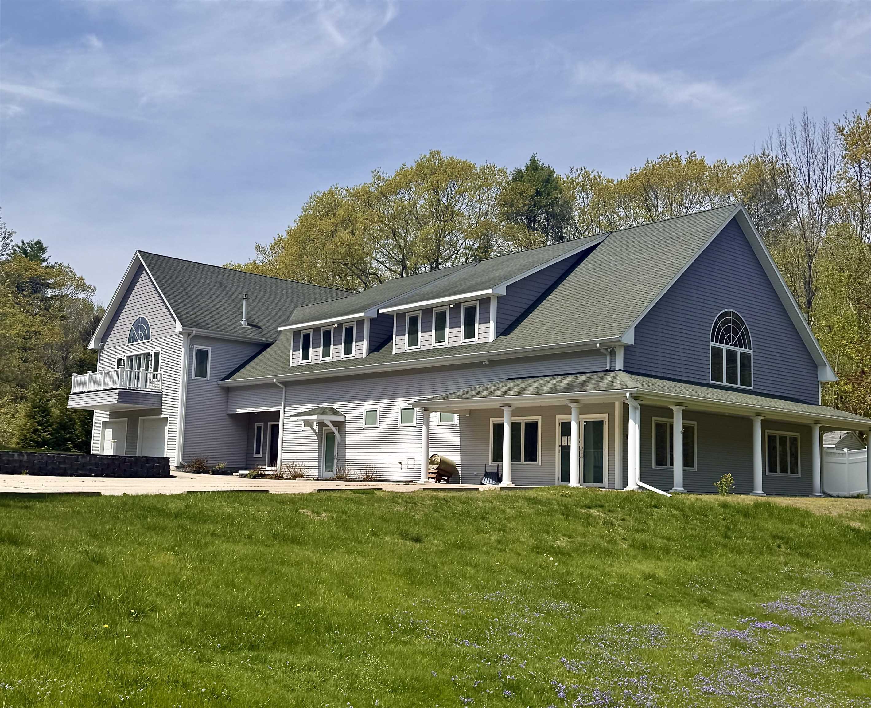 Homes for sale in York, ME | 1376 Us Route 1, York, ME 03902 | MLS# 5031903