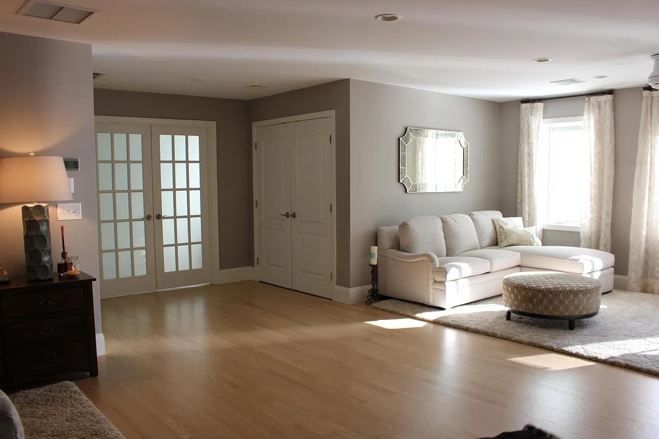 Homes for sale in York, ME | 1376 Us Route 1, York, ME 03902 | MLS# 5031903