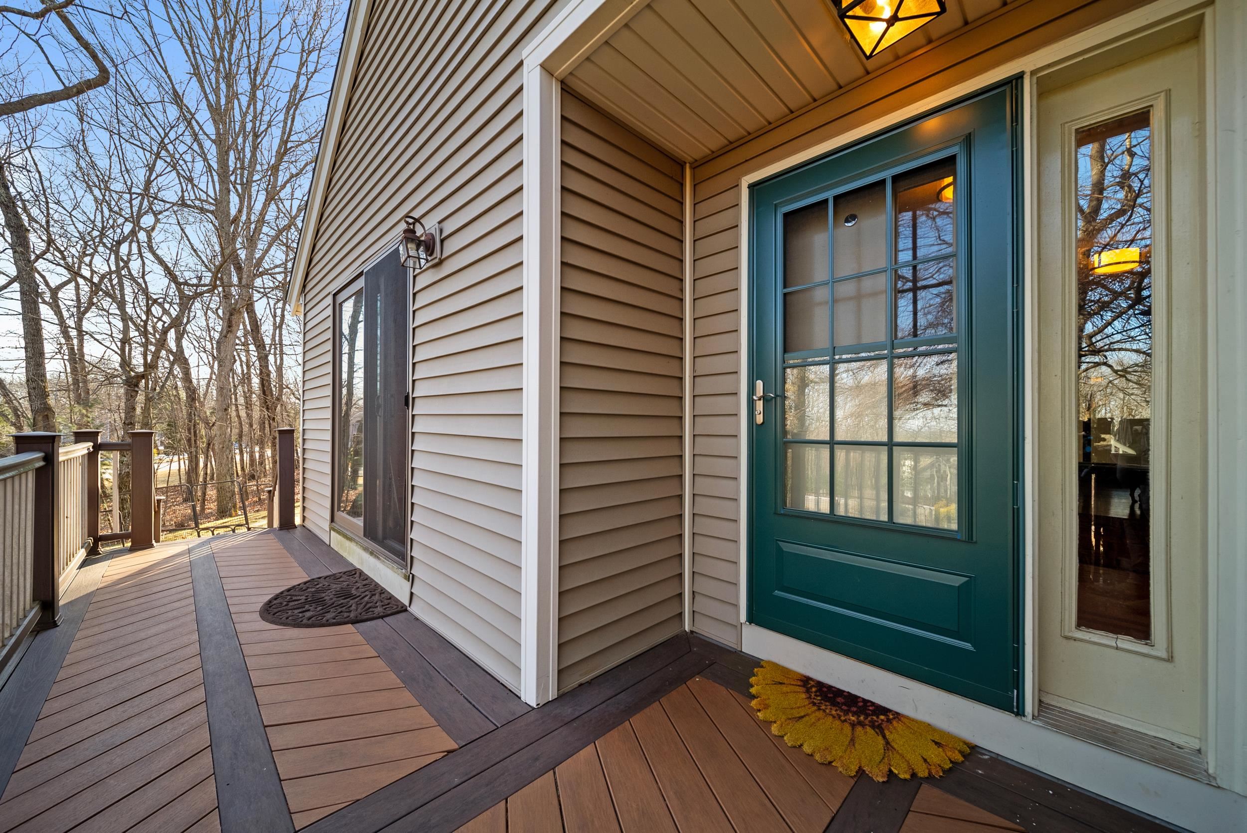 2 Remington Ct, Derry, NH 03038