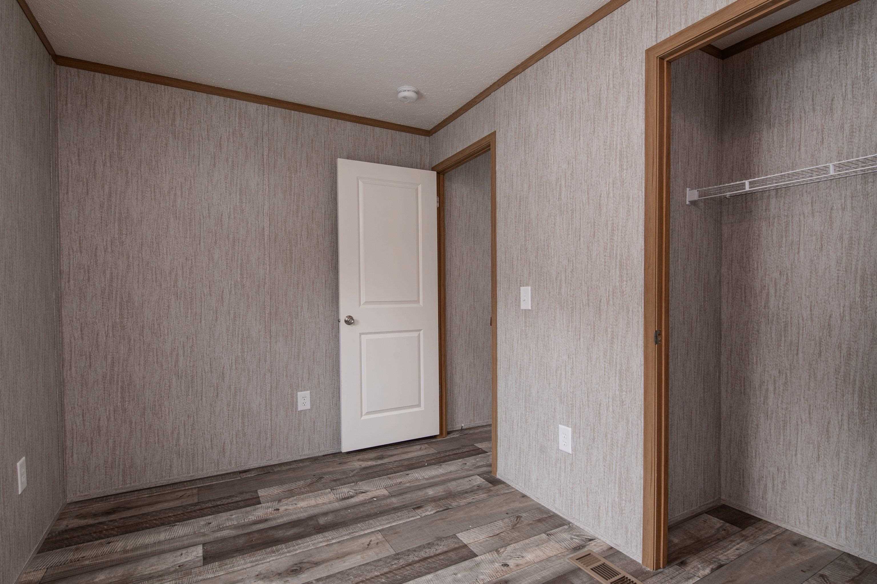 Homes for sale in St. Johnsbury, VT | 141 Oak St, St. Johnsbury, VT 05819 | MLS# 5032263