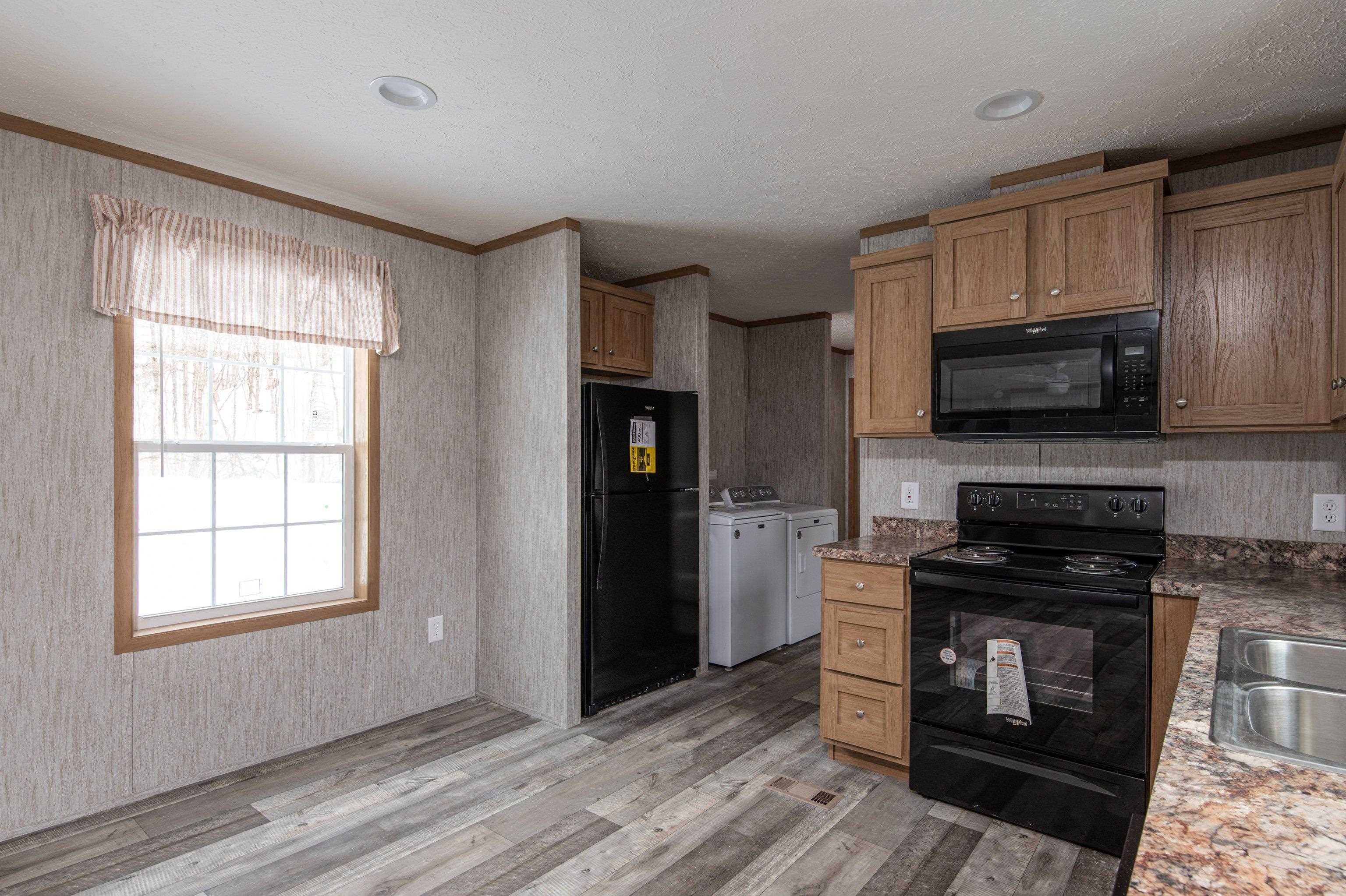 Homes for sale in St. Johnsbury, VT | 137 Oak St, St. Johnsbury, VT 05819 | MLS# 5032265