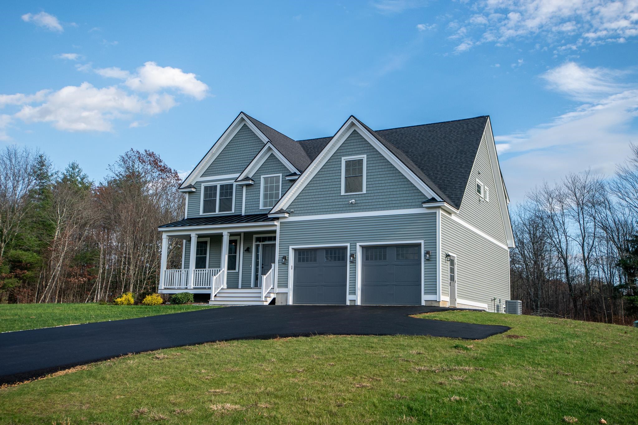 MLS 5032291: 6 Stone Creek Drive, Brentwood NH