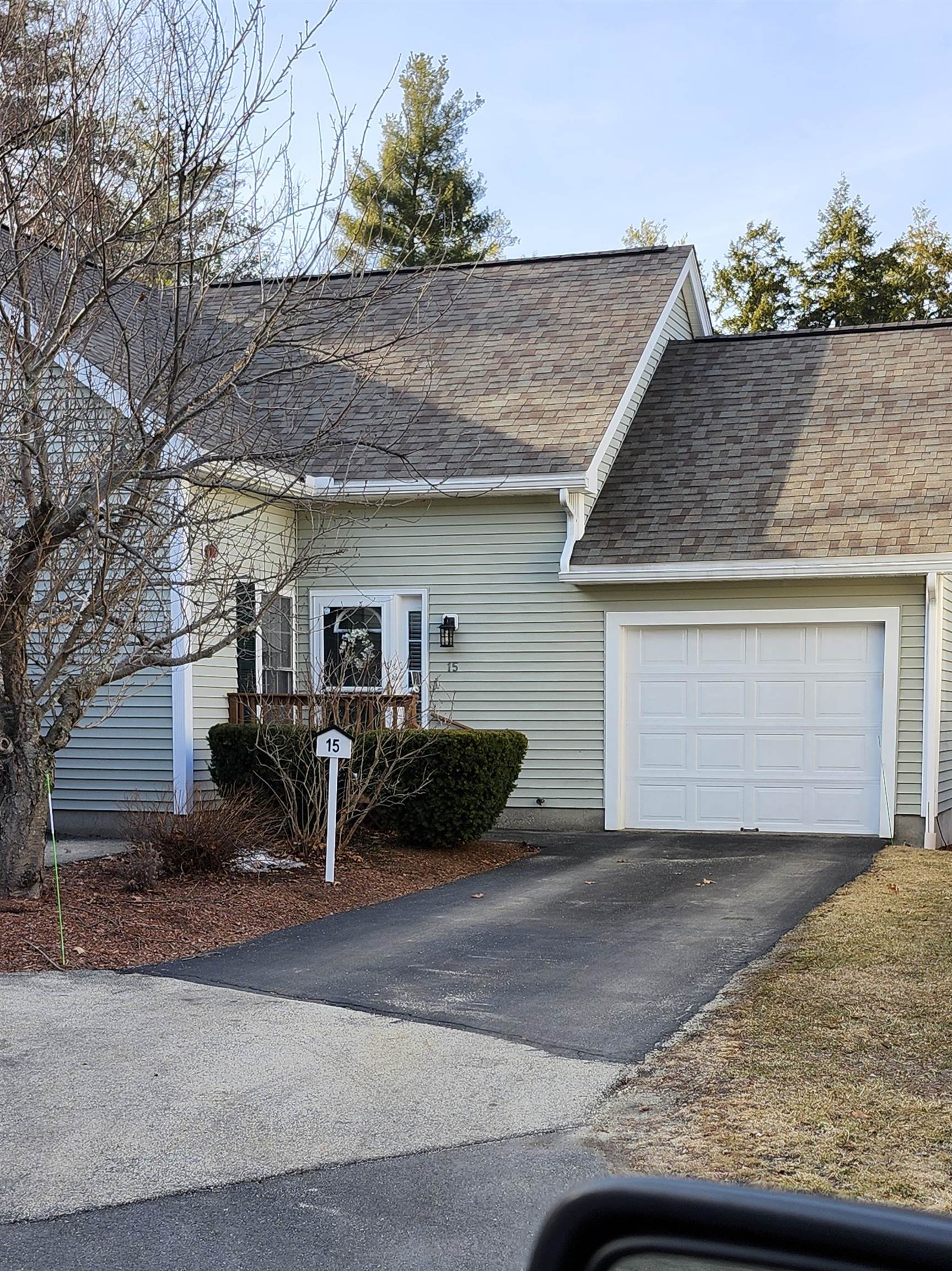 MLS 5032421: 15 Echo Shore Drive, Merrimack NH