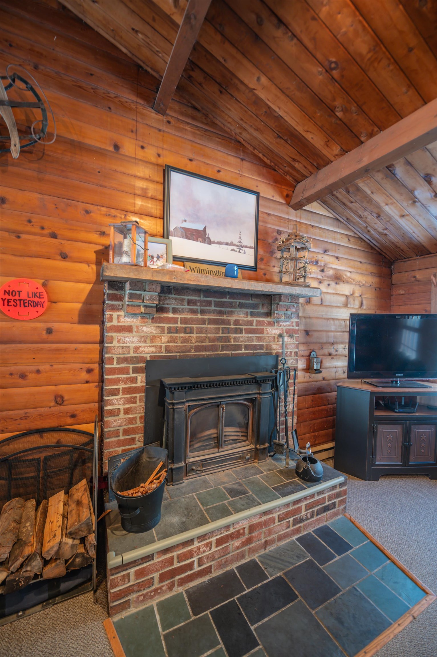 Homes for sale in Wilmington, VT | 47 Ives Rd, Wilmington, VT 05363 | MLS# 5033124