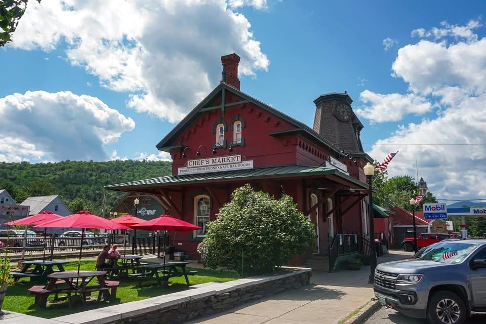 Randolph VT Commercial Property for sale $$875,000 $166 per sq.ft.