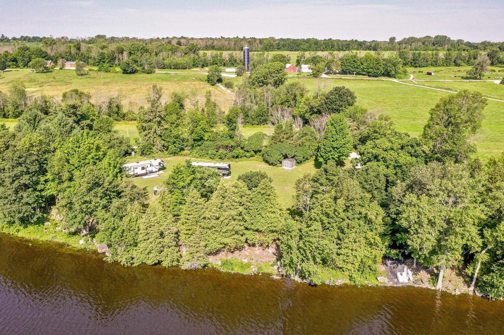 Homes for sale in Alburgh, VT | 980 Alburg Springs Rd, Alburgh, VT 05440 | MLS# 5033219