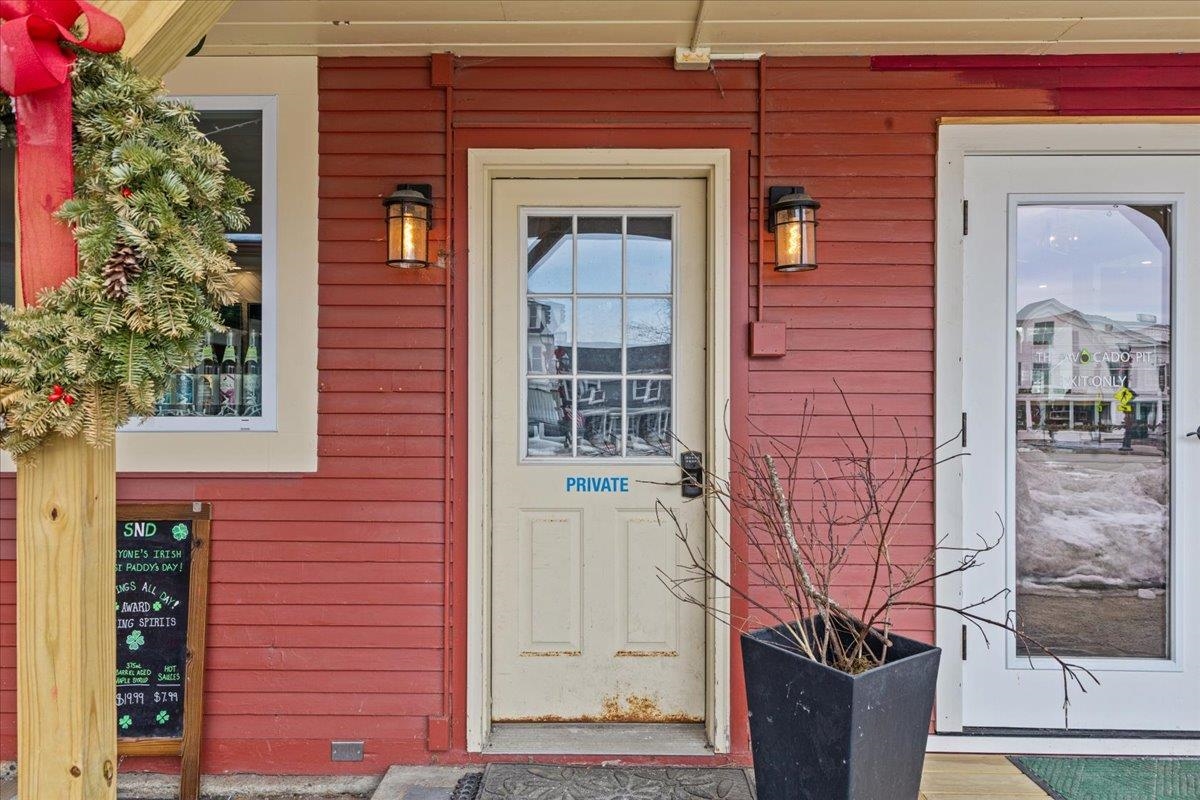 Homes for sale in Stowe, VT | 112 Main St #7, Stowe, VT 05672 | MLS# 5033308