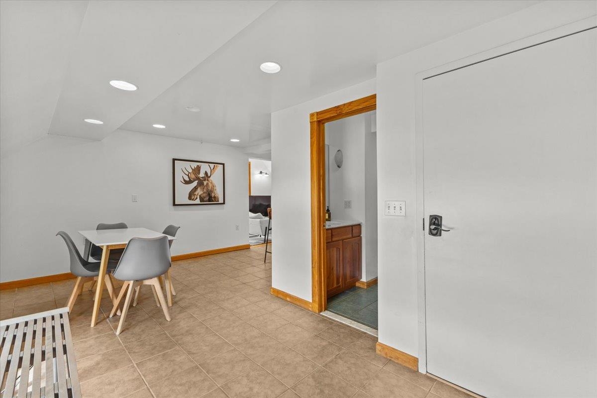 Homes for sale in Stowe, VT | 112 Main St #7, Stowe, VT 05672 | MLS# 5033308