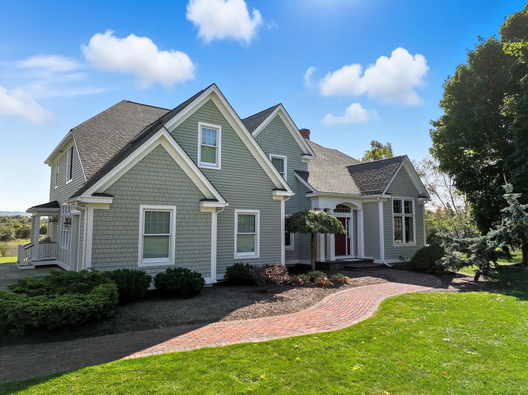 Homes for sale in Shelburne, VT | 6 Luke Ln, Shelburne, VT 05482 | MLS# 5033389