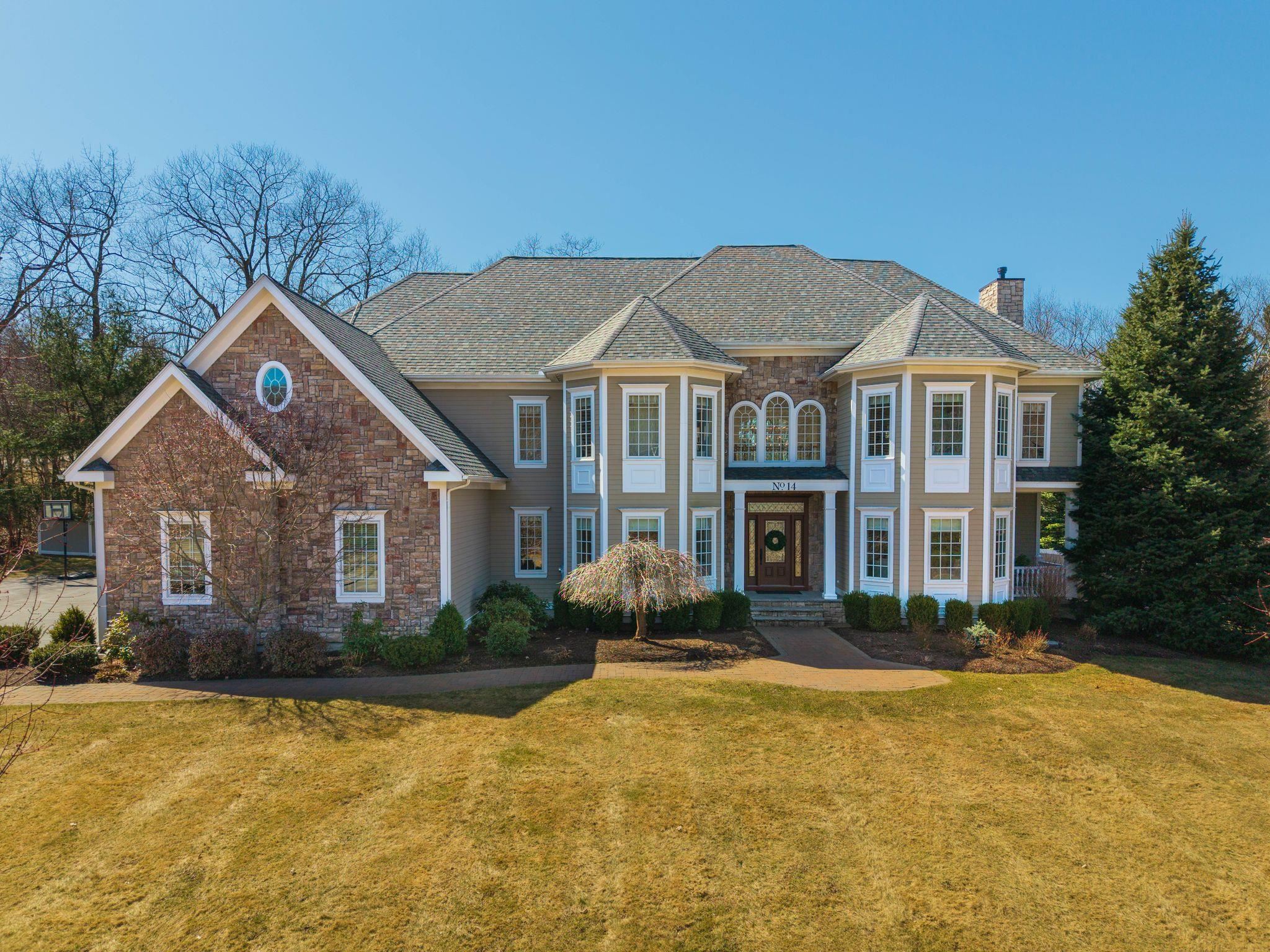 MLS 5033482: 14 Timberlane Road, Windham NH