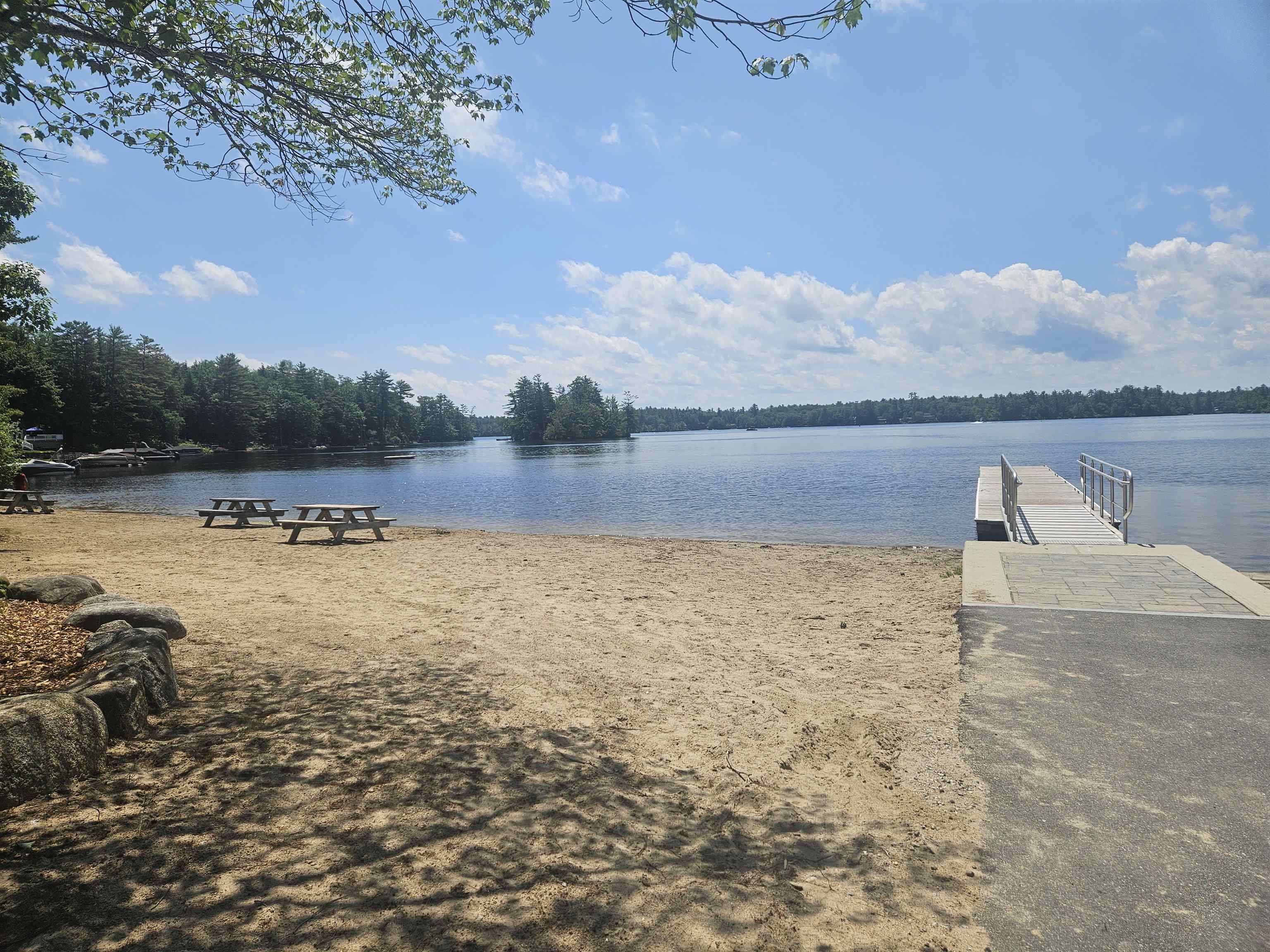 9 Lady Slipper Ln, Moultonborough, NH 03254