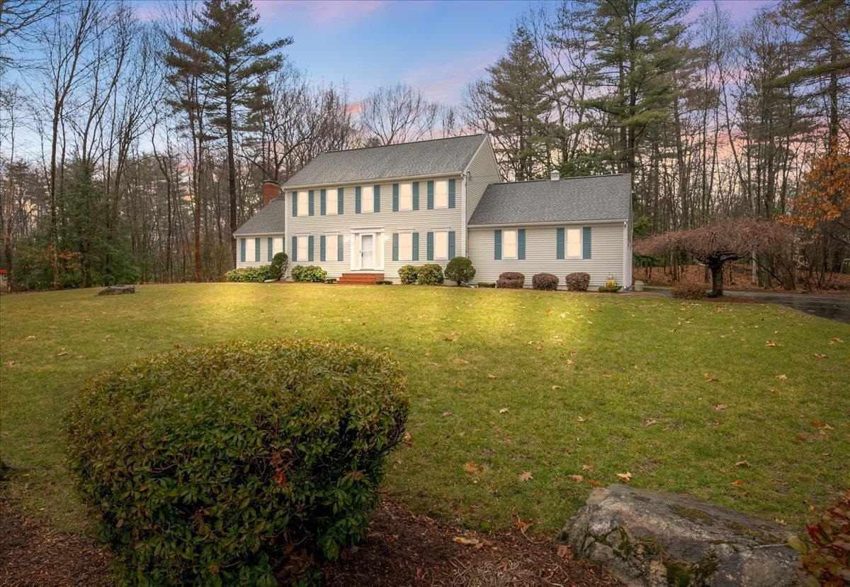 MLS 5033544: 15 Pillsbury Pasture Road, Kingston NH