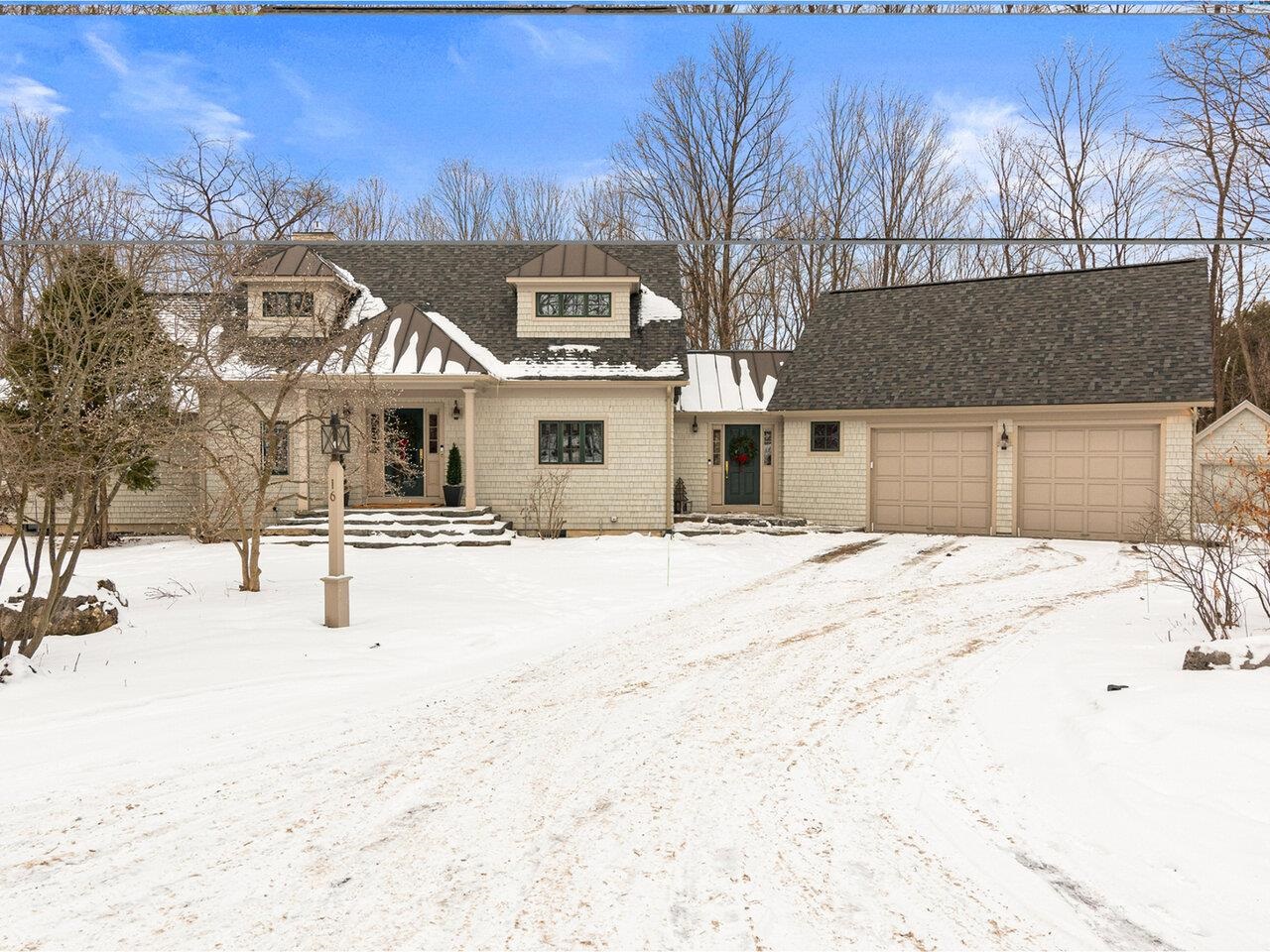 Photo of 16 Wildwood Court Shelburne VT 05482