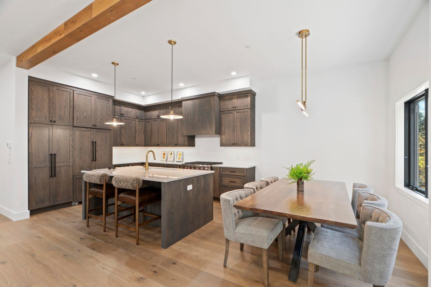 Homes for sale in Stowe, VT | 2438 Mountain Rd #5, Stowe, VT 05672 | MLS# 5034377