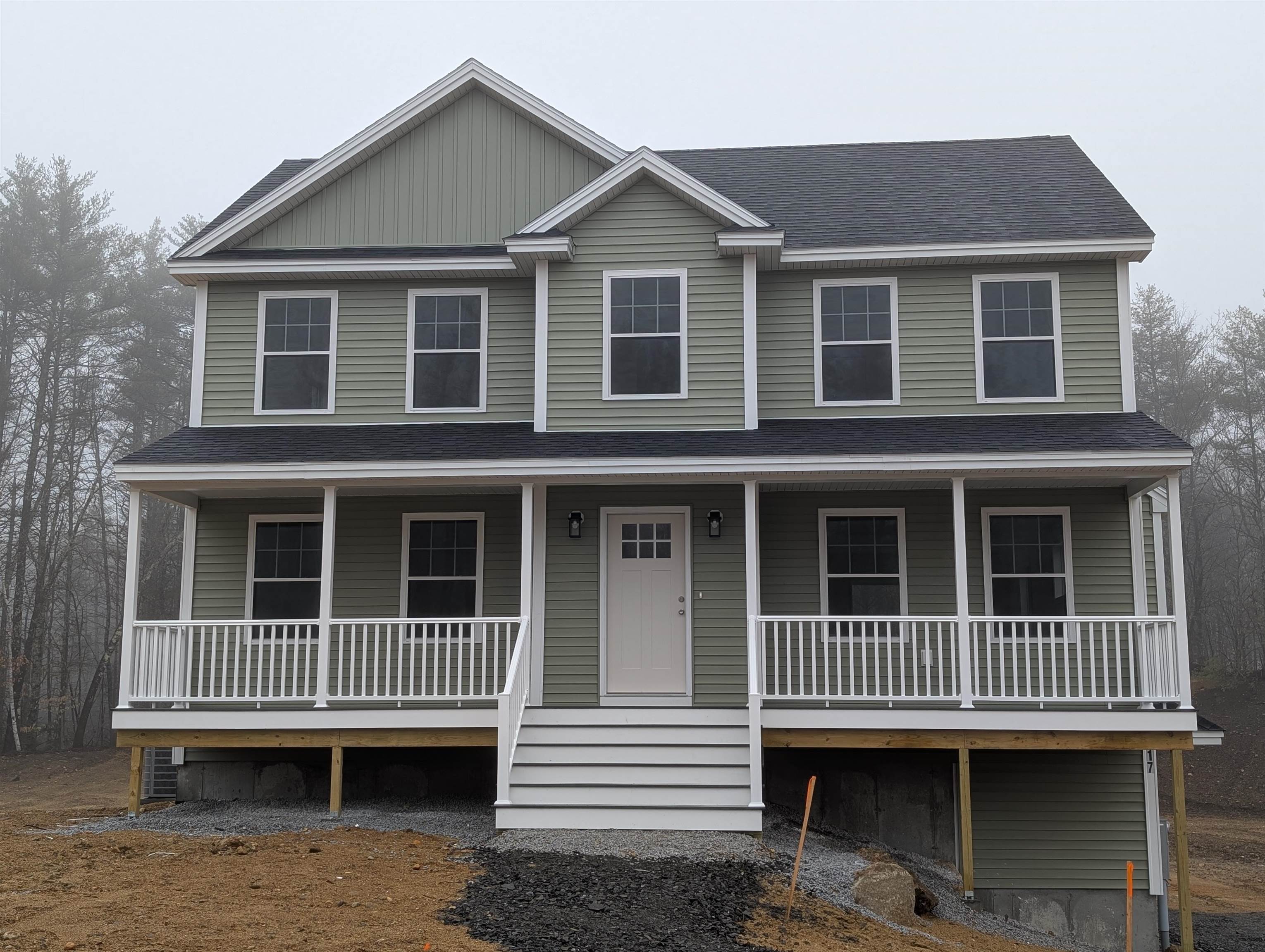 MLS 5034615: 17 Pebble Court-Unit 1, Barrington NH