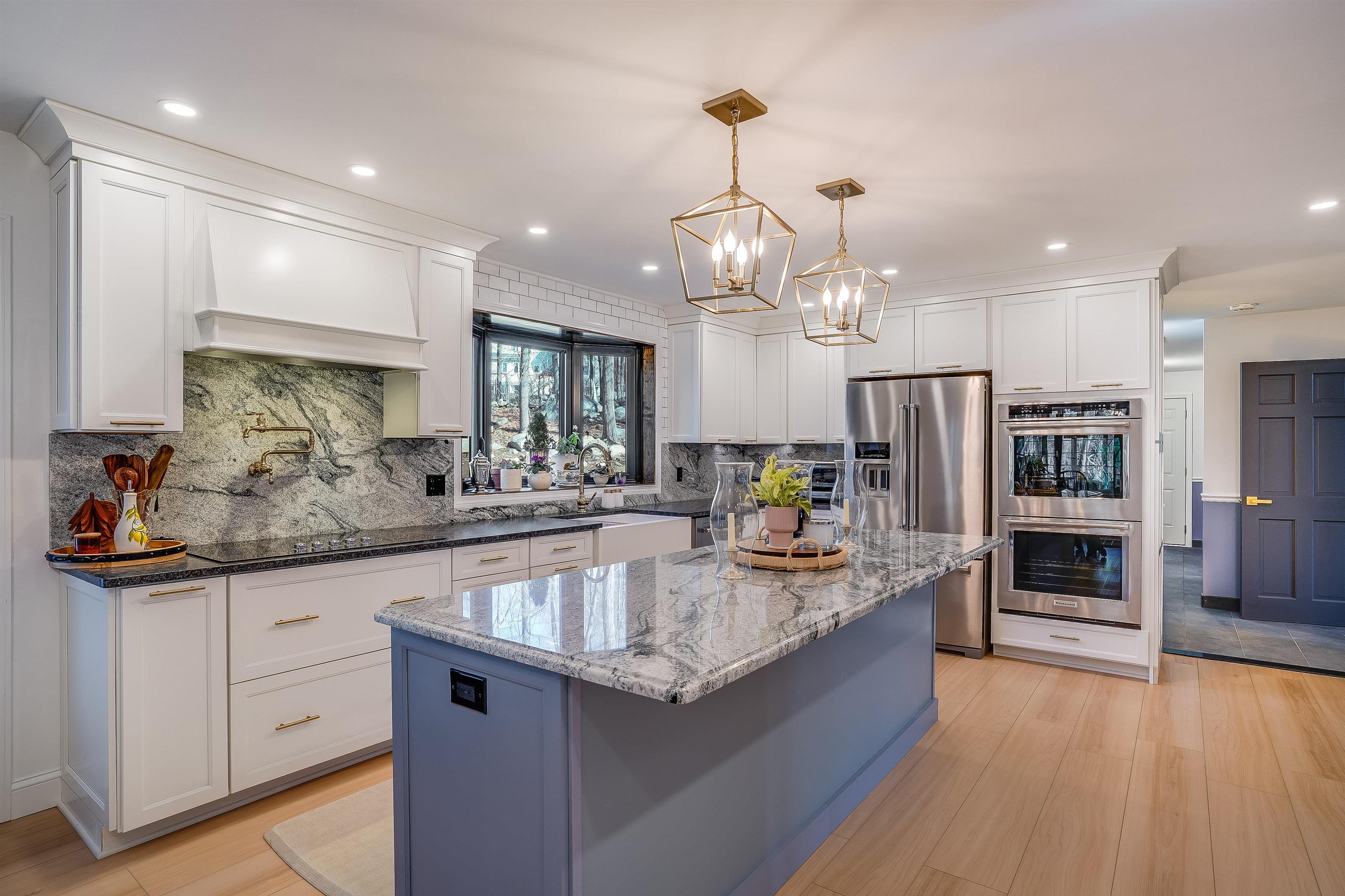 Homes for sale in Salem, NH | 8 Stoneybrook Ln, Salem, NH 03079 | MLS# 5034639