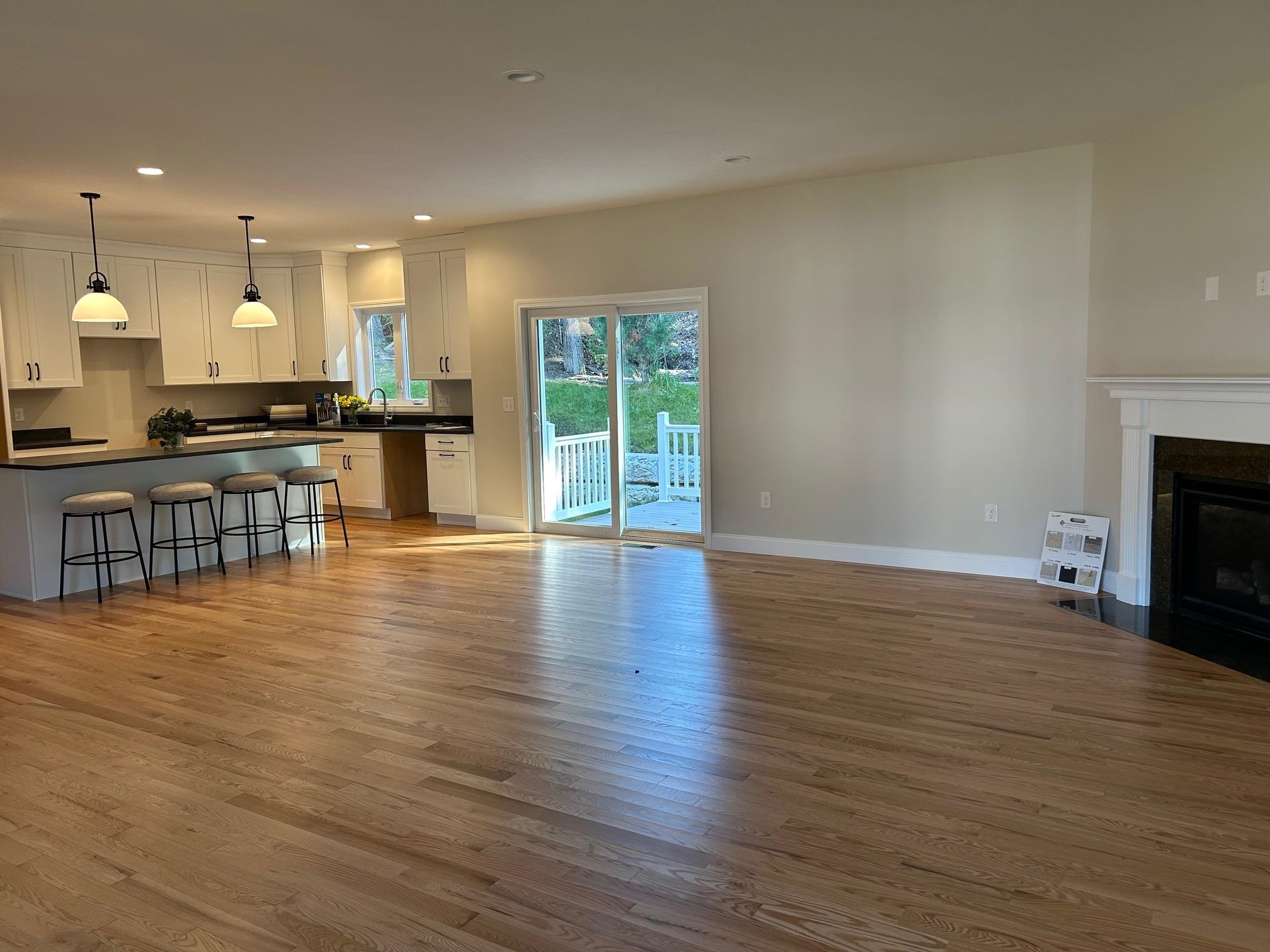 Homes for sale in Nashua, NH | 31 Juliana Ave #4, Nashua, NH 03064 | MLS# 5034988