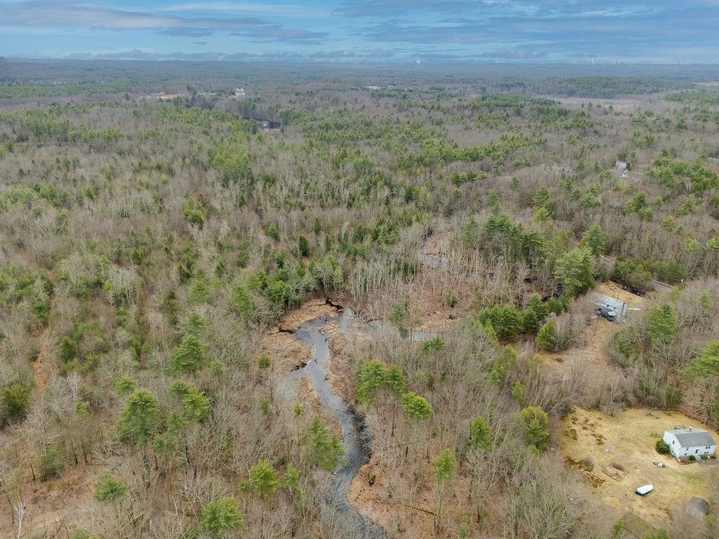 Homes for sale in Kingston, NH | 39 Colby Rd, Kingston, NH 03848 | MLS# 5035142