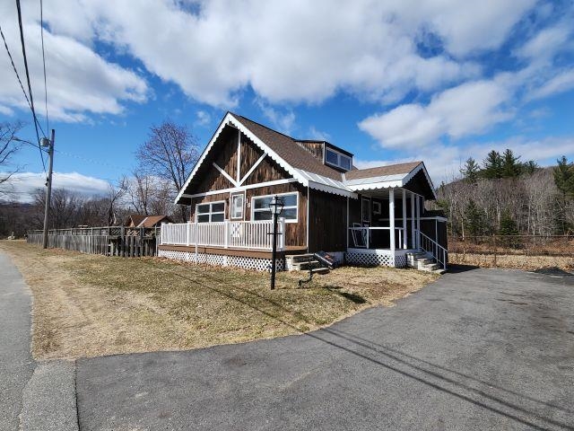 18 Corbin Ave, Gorham, NH 03581