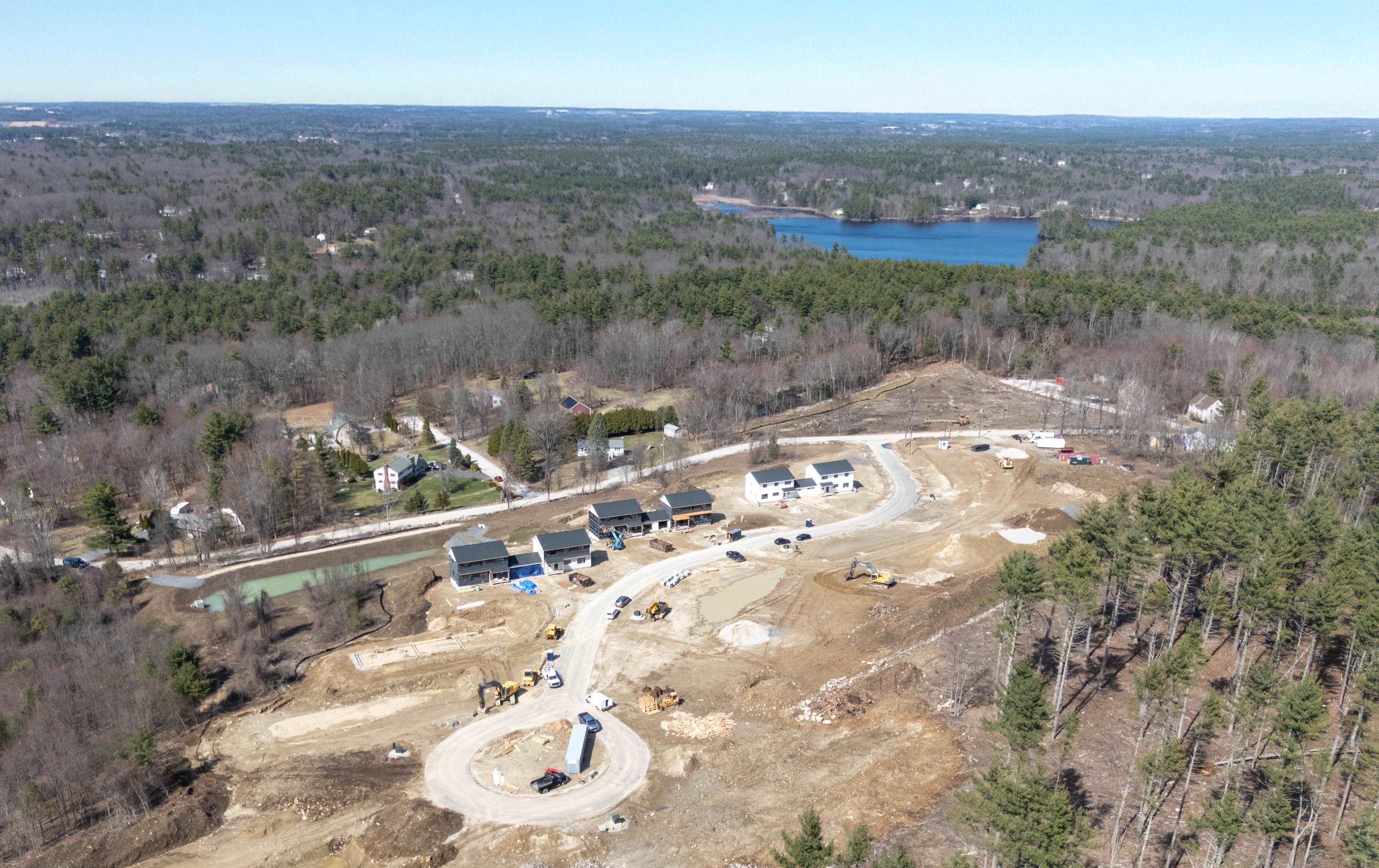 Homes for sale in Hudson, NH | 35 Windsor Ln #5, Hudson, NH 03051 | MLS# 5035273