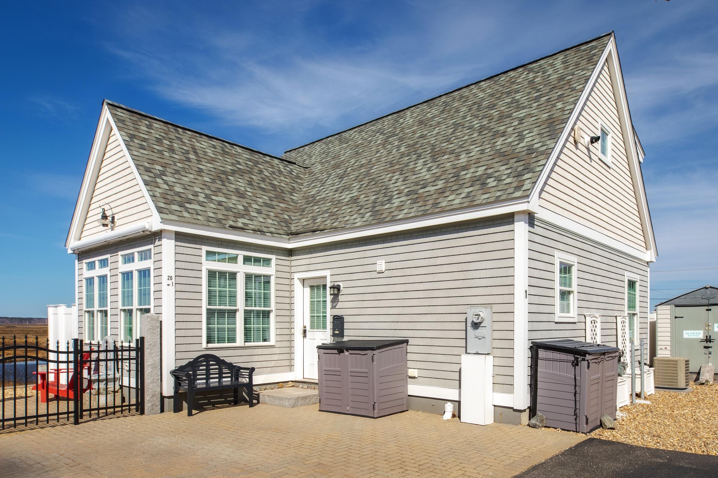 MLS 5035358: 20 Keefe Avenue-Unit 1, Hampton NH