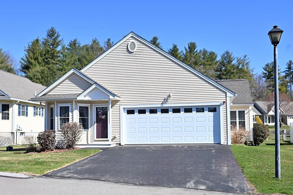 MLS 5035619: 1 Halsey Court, Litchfield NH