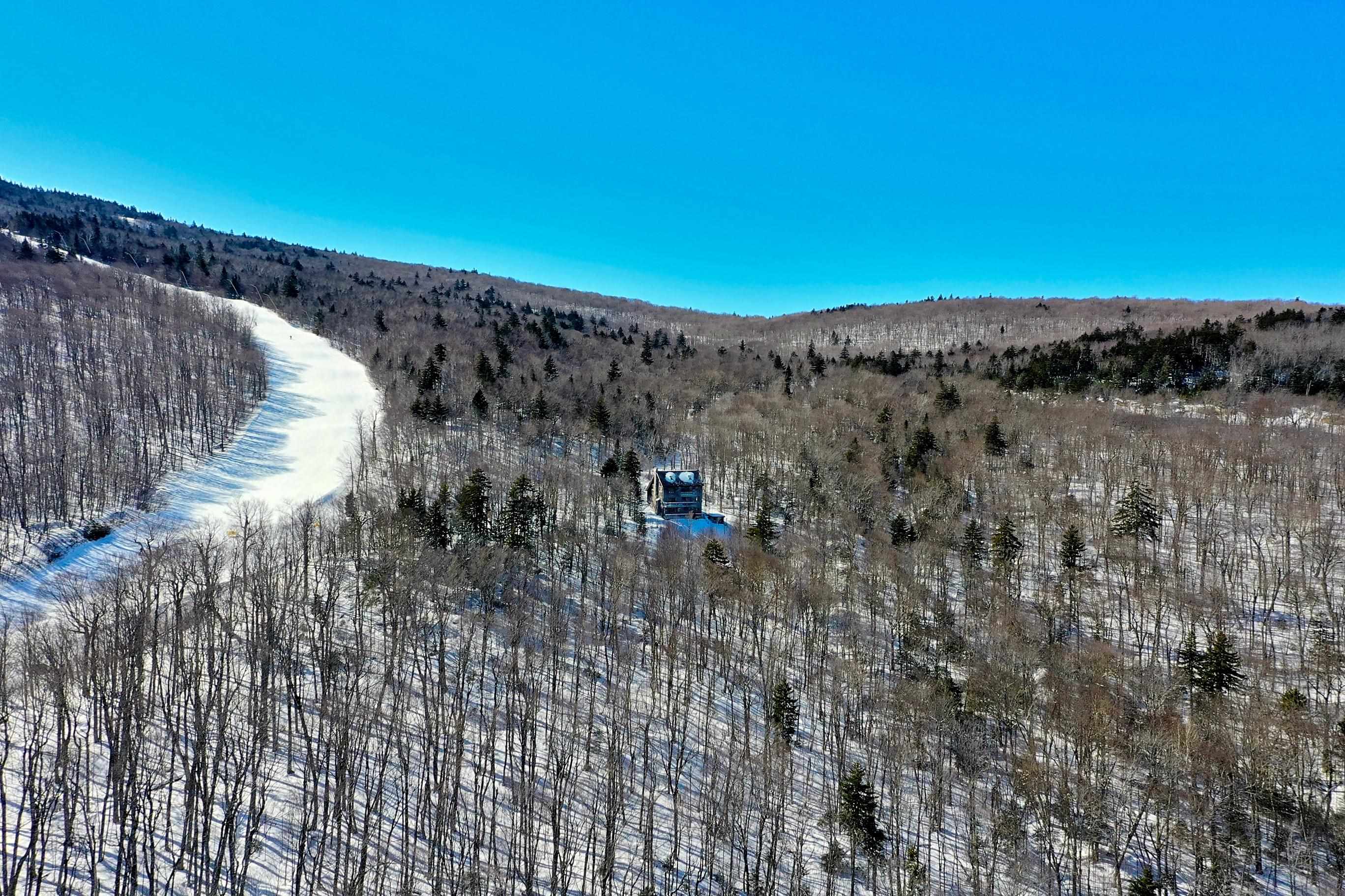 Homes for sale in Ludlow, VT | 1300 Mountain Rd, Ludlow, VT 05149 | MLS# 5036175