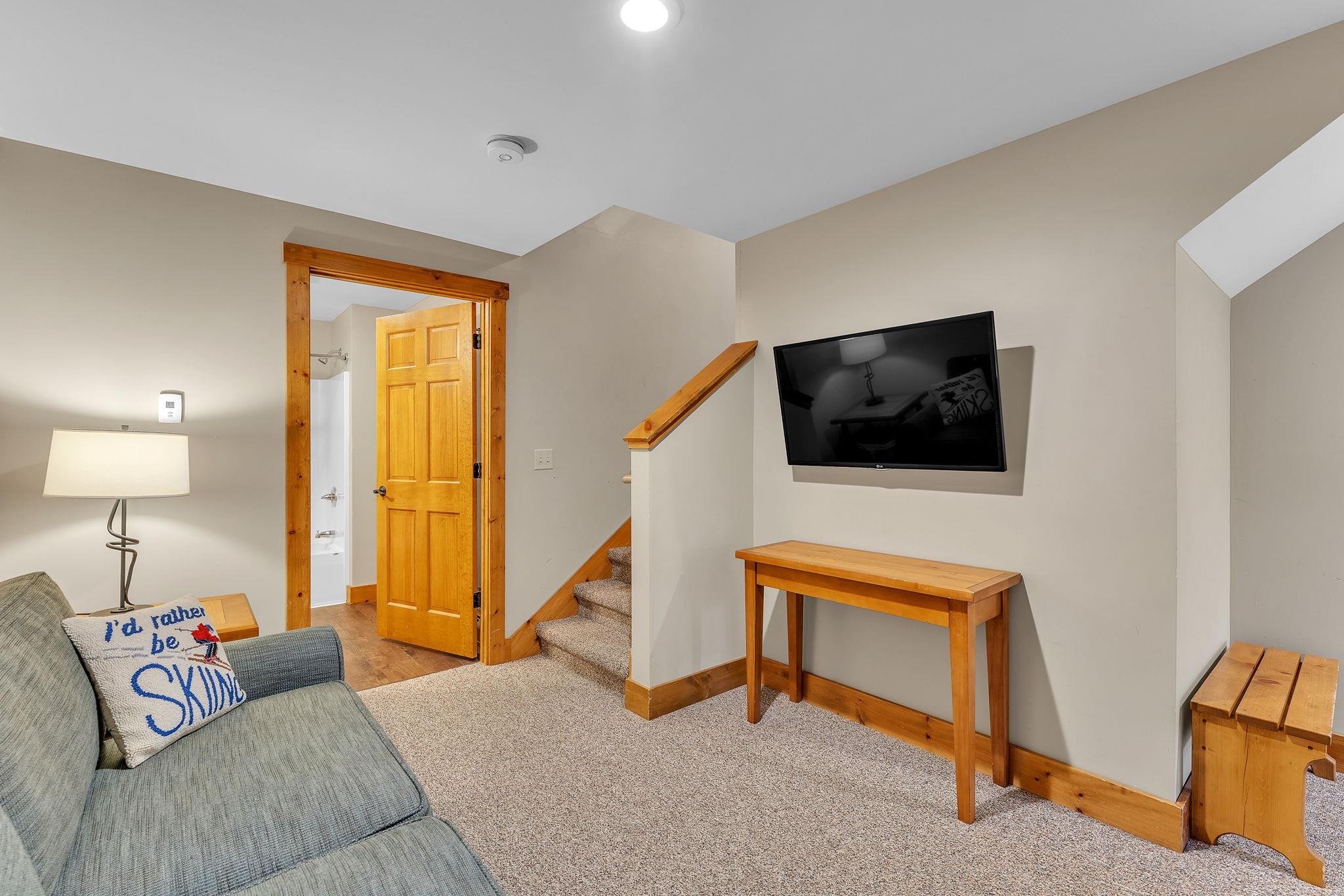 Homes for sale in Jay, VT | 19 White Pine Dr #4727, Jay, VT 05859 | MLS# 5036554