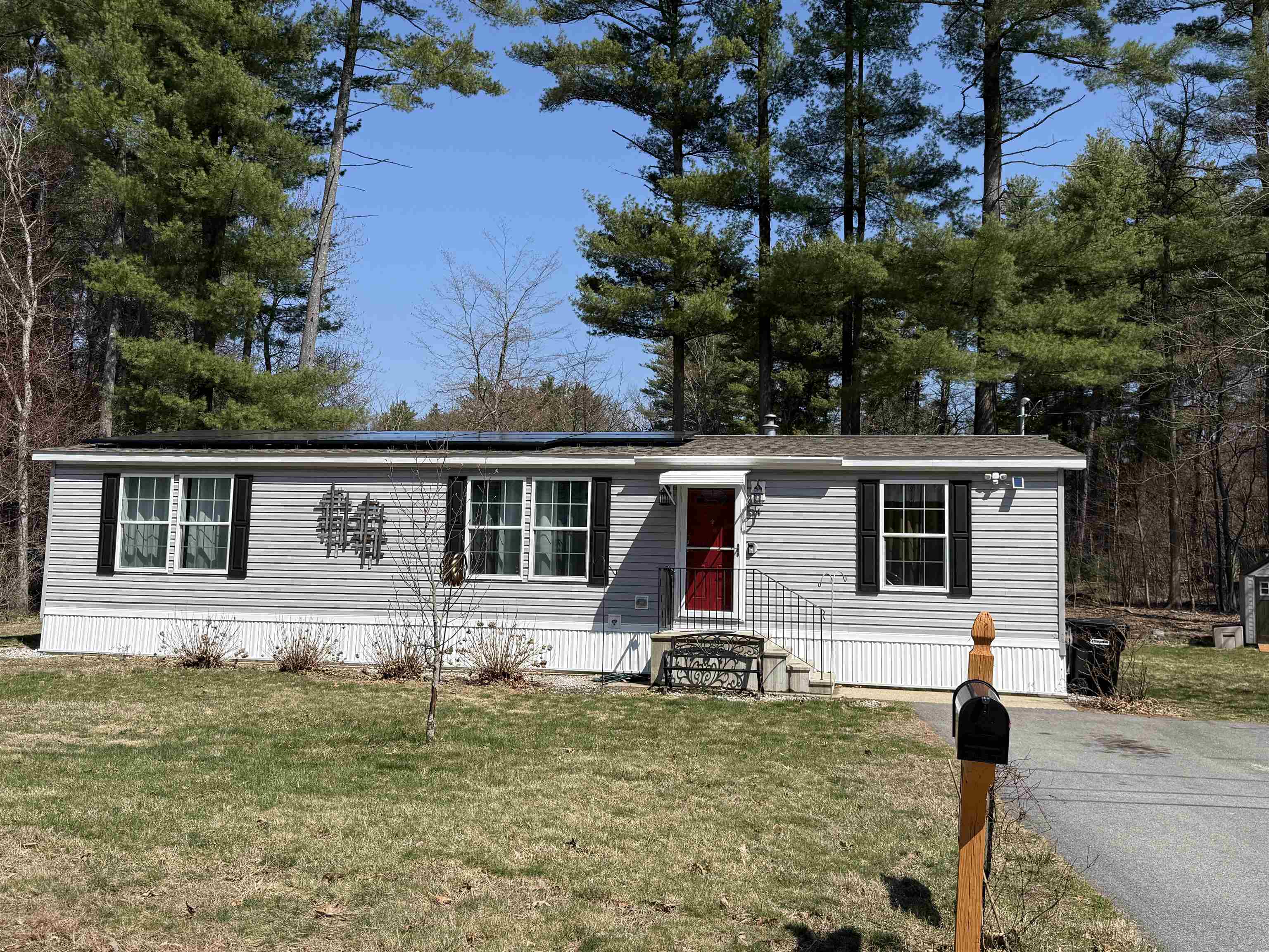 MLS 5036594: 4 Ponderosa Avenue, Nashua NH