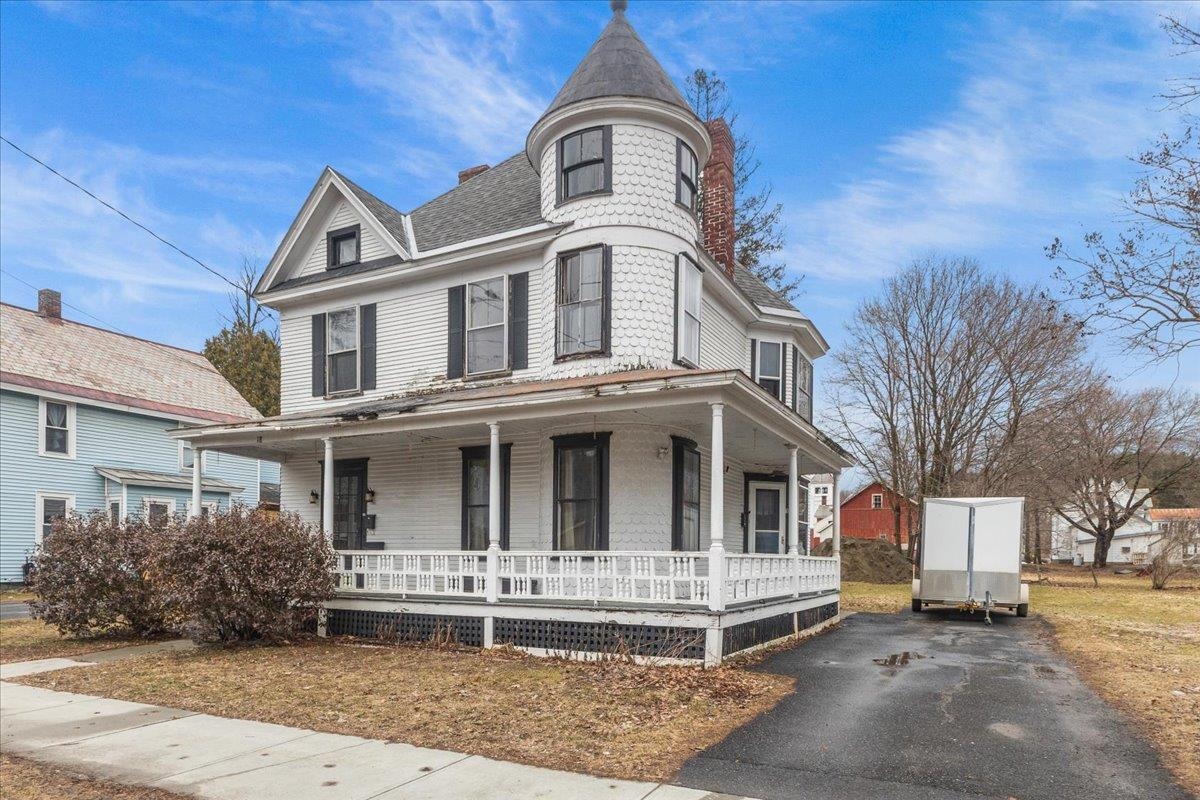 Waterbury VT Home for sale $$320,000 $200 per sq.ft.