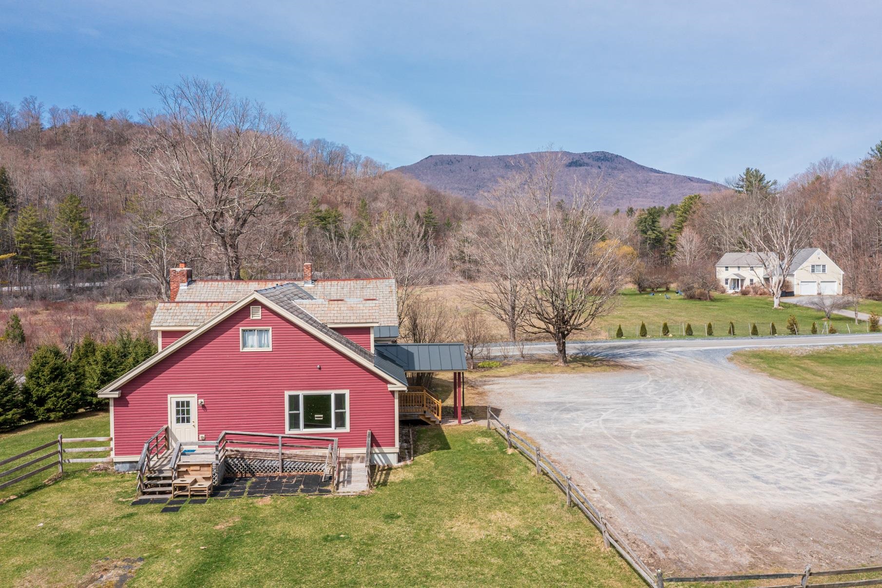 Homes for sale in Manchester, VT | 142 Mt Aeolus Rd, Manchester, VT 05255 | MLS# 5037250