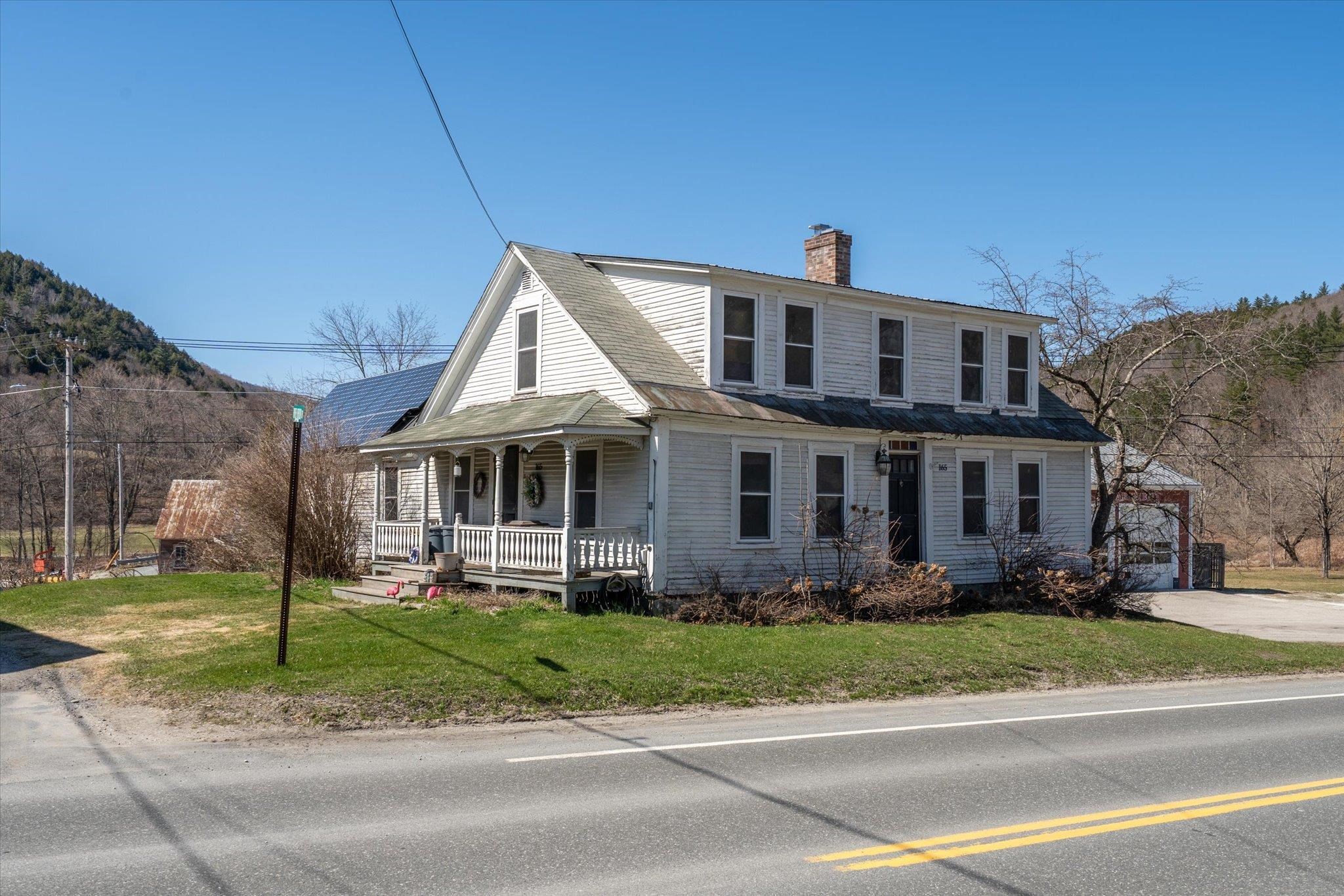 Homes for sale in Rochester, VT | 165 North Main St, Rochester, VT 05767 | MLS# 5037267