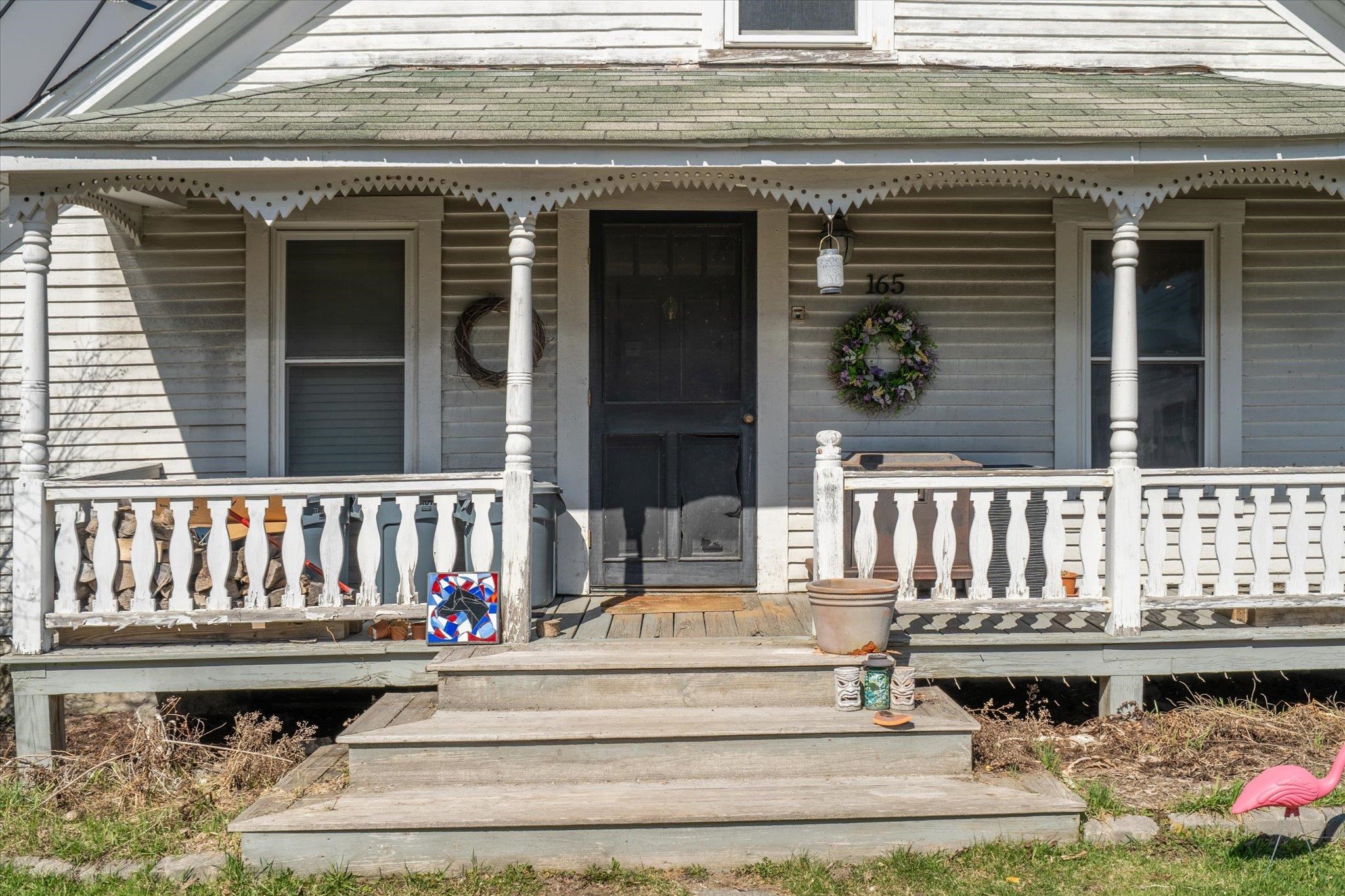 Homes for sale in Rochester, VT | 165 North Main St, Rochester, VT 05767 | MLS# 5037267