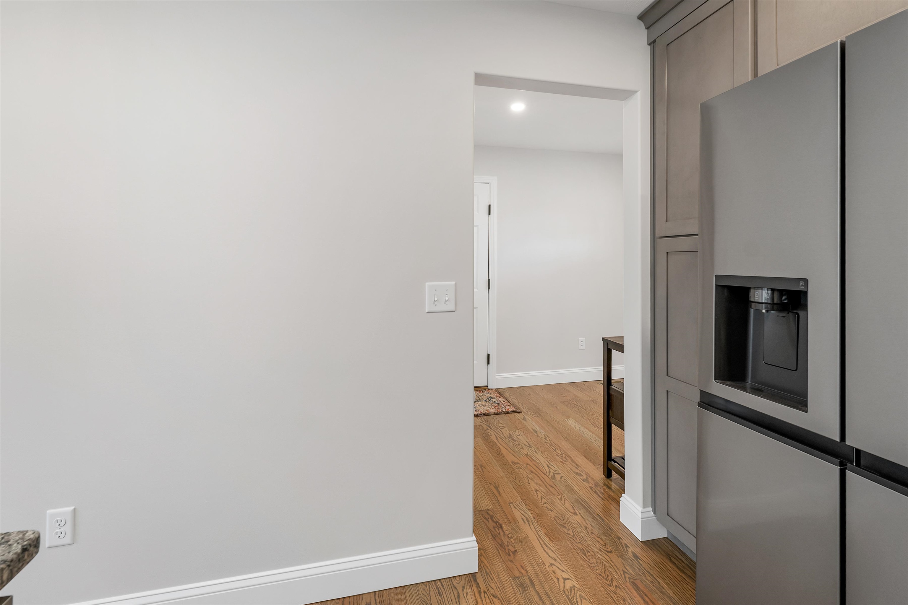 9-C Mustang Dr, Litchfield, NH 03052