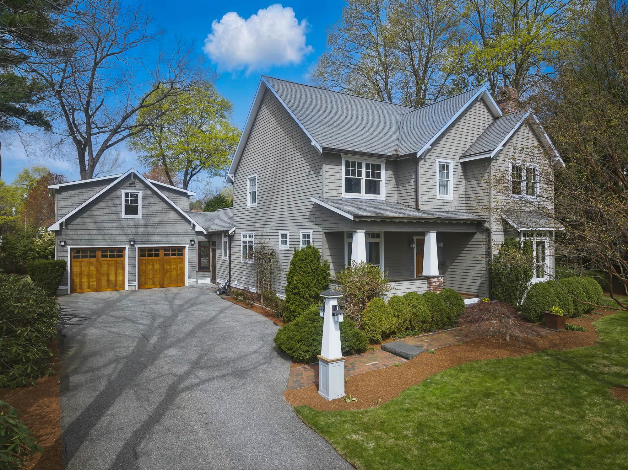 MLS 5037908: 44 Raymond Street, Nashua NH