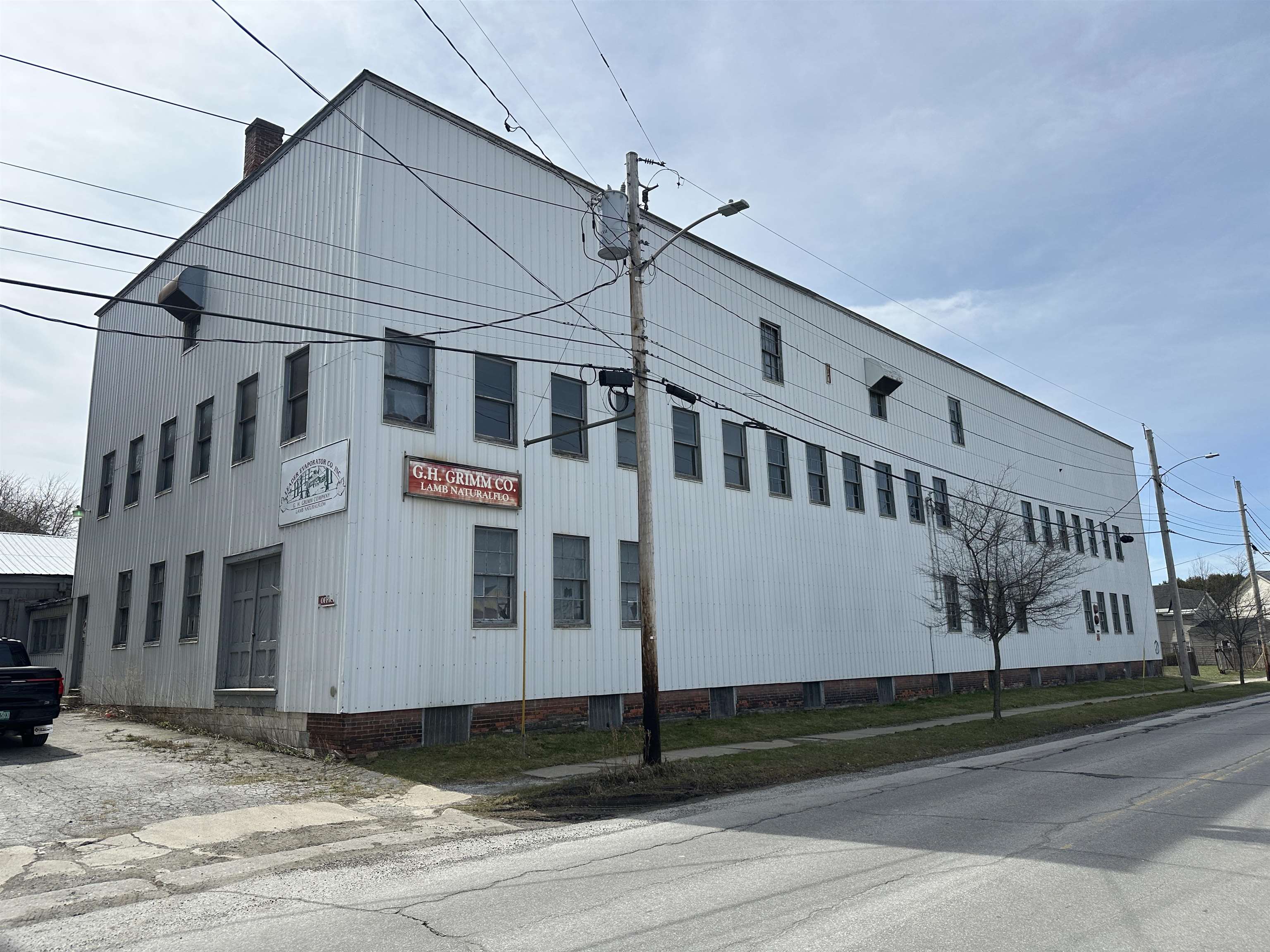 Rutland City VT Commercial Property for sale $$475,000 $14 per sq.ft.