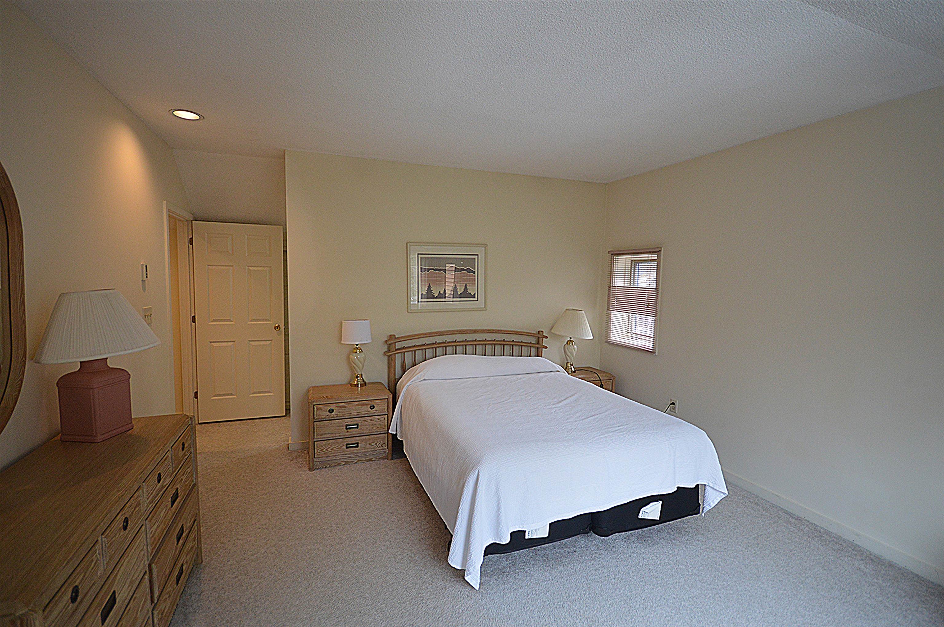 Homes for sale in Waterville Valley, NH | 9 Mountain Sun Way #17B, Waterville Valley, NH 03215 | MLS# 5038162