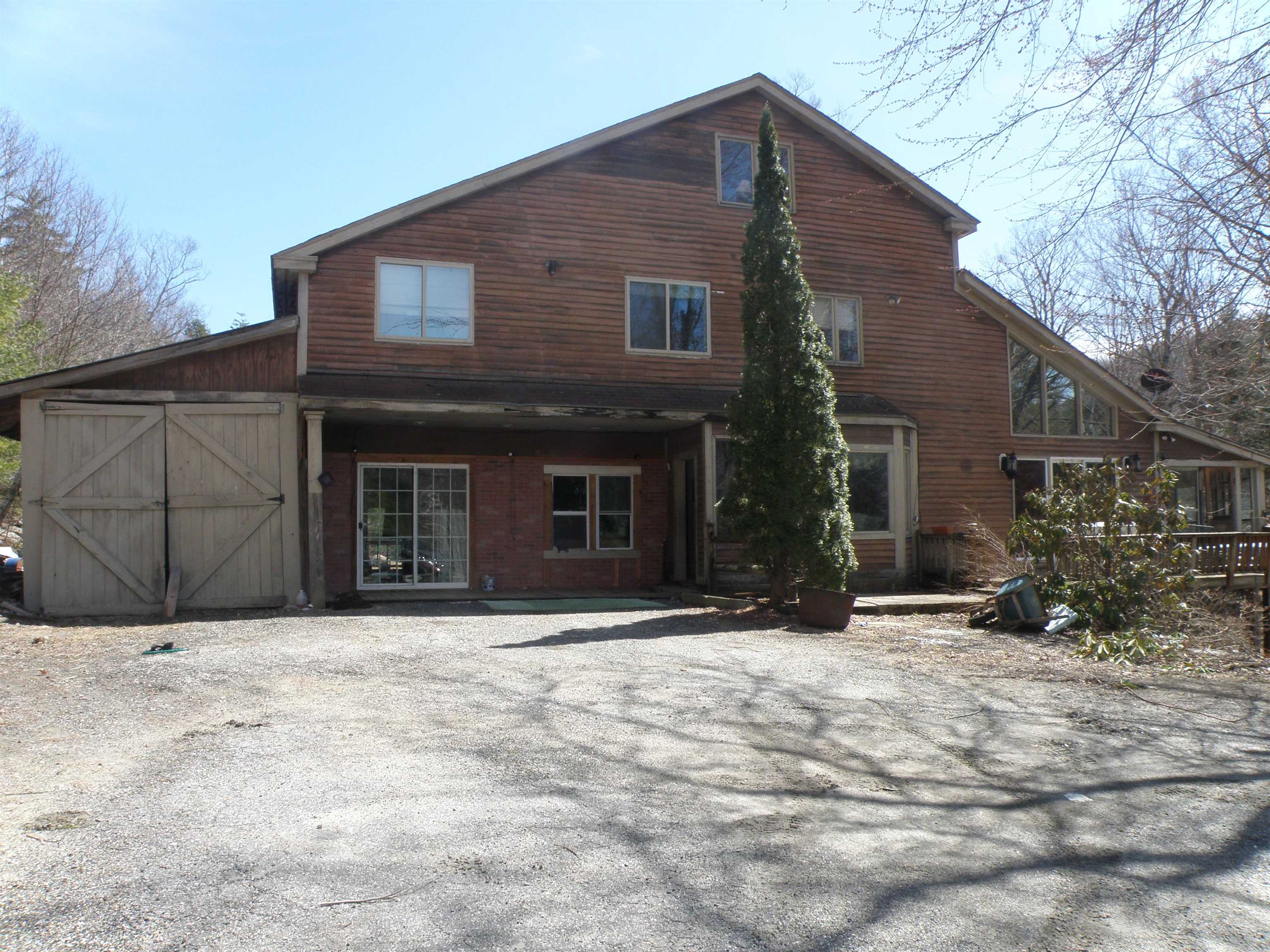 Wardsboro VT Home for sale $$350,000 $136 per sq.ft.