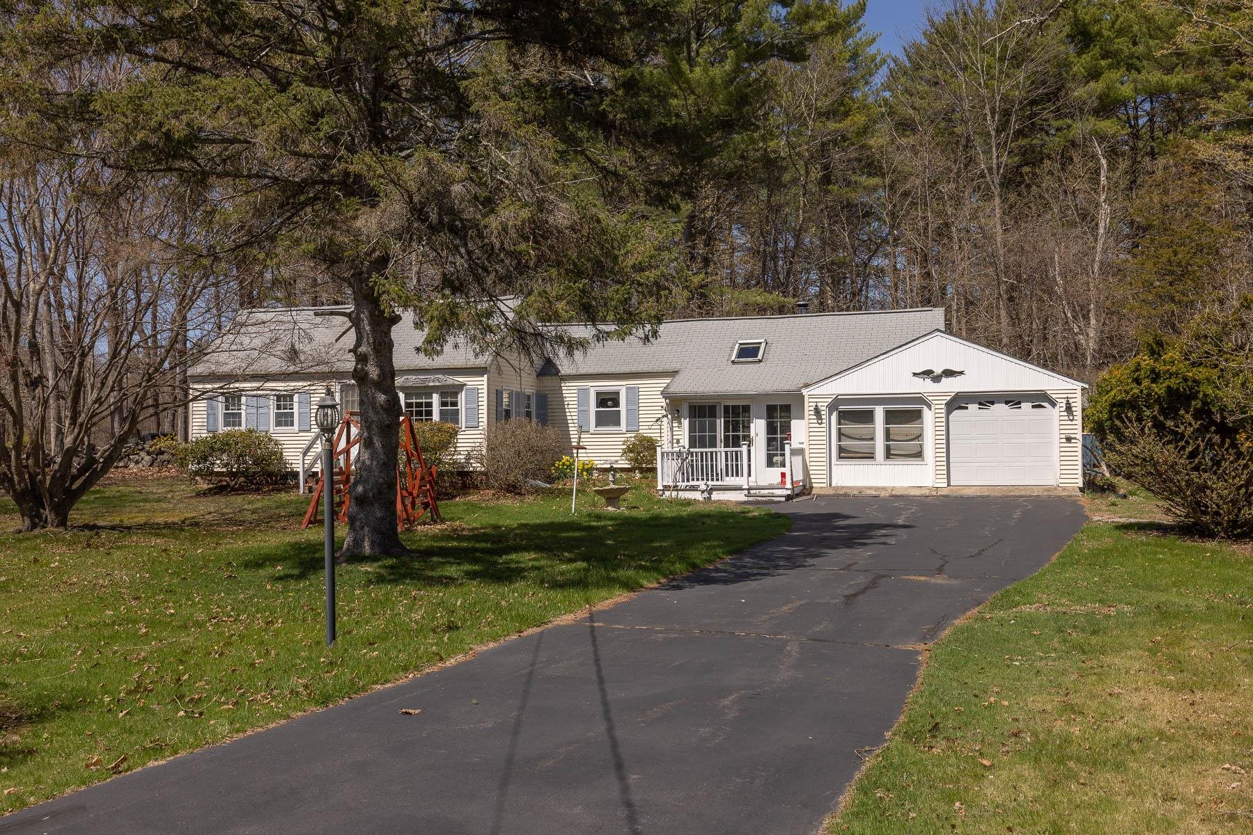 Homes for sale in Rye, NH | 137 Clark Rd, Rye, NH 03870 | MLS# 5038293