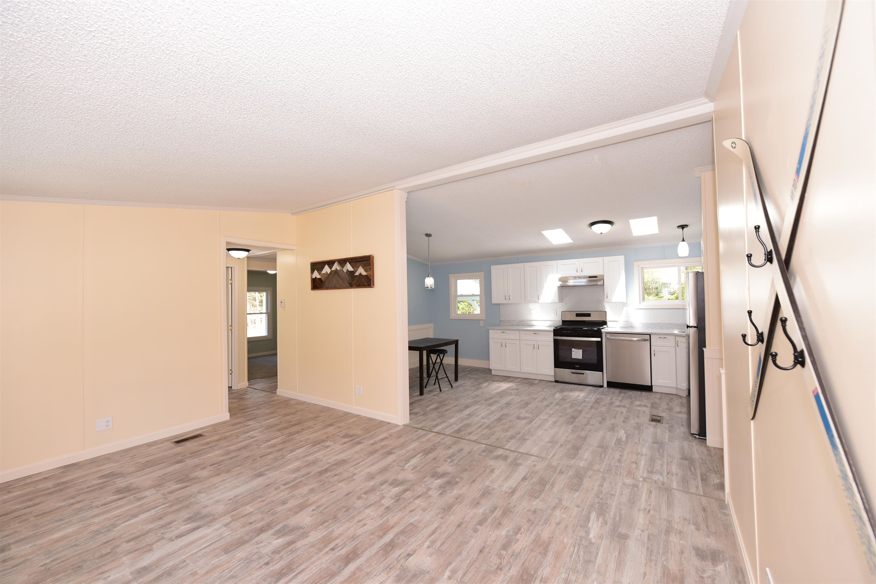 Homes for sale in Conway, NH | 74 Lamplighter Dr, Conway, NH 03818 | MLS# 5038345