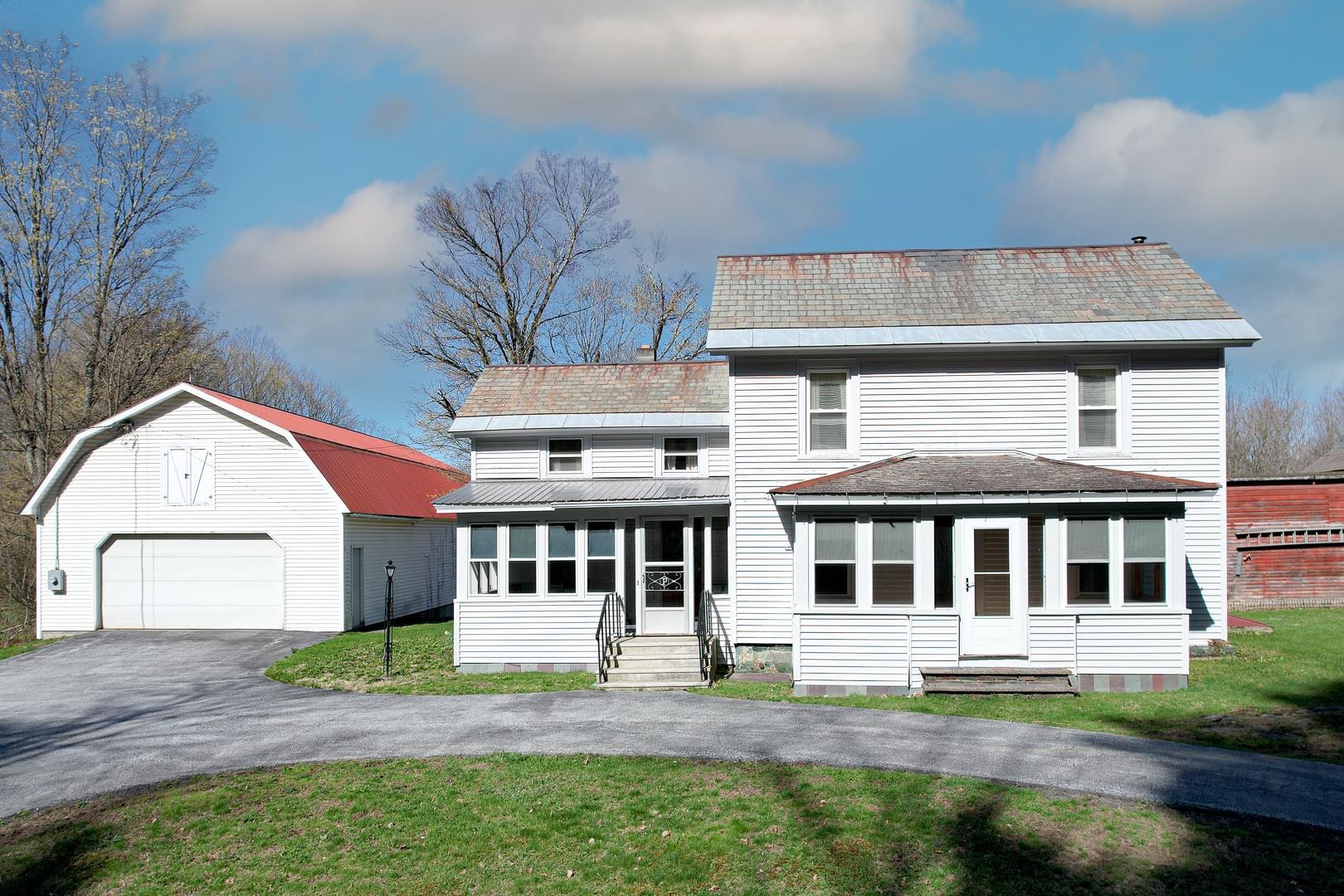 Homes for sale in Poultney, VT | 416 Upper Rd, Poultney, VT 05764 | MLS# 5038384