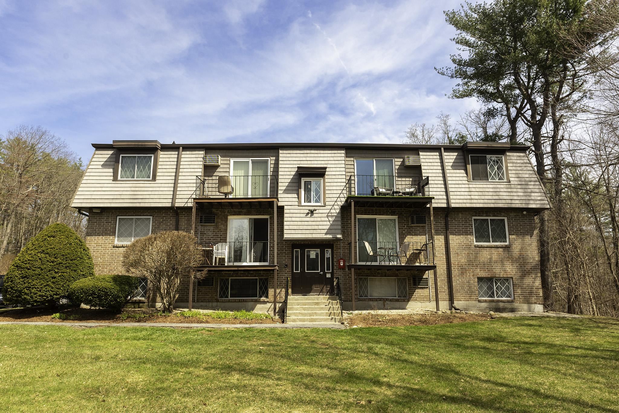 MLS 5038393: 3 Pembroke Street-Unit 18, Derry NH