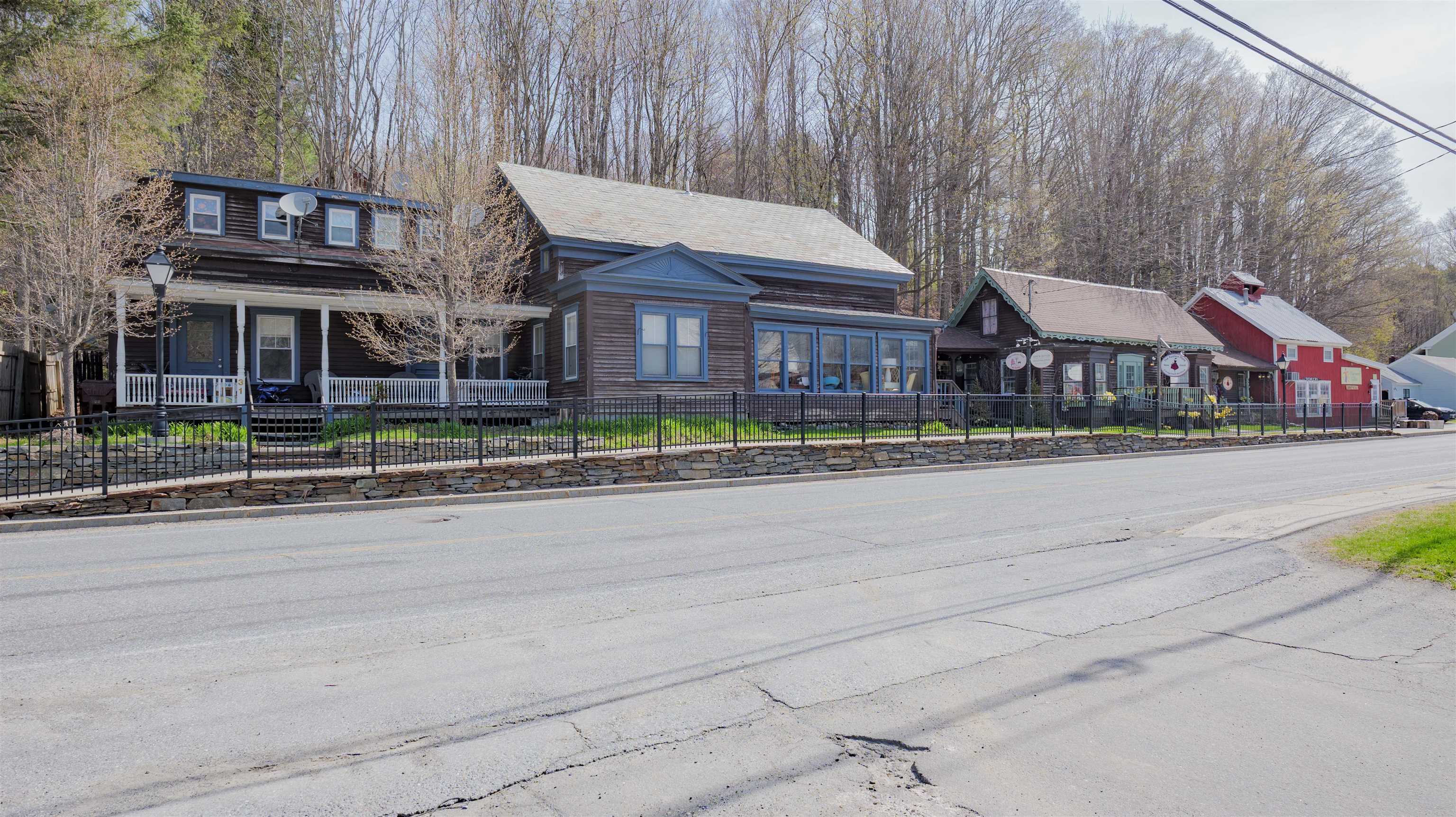Wilmington VT Commercial Property for sale $$825,000 $130 per sq.ft.