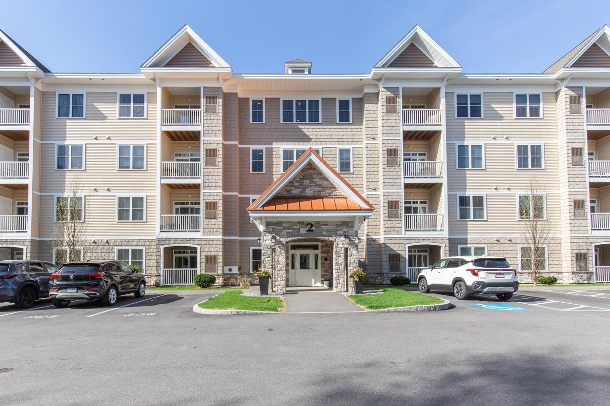 MLS 5038558: 2 Henry David Drive-Unit 305, Nashua NH