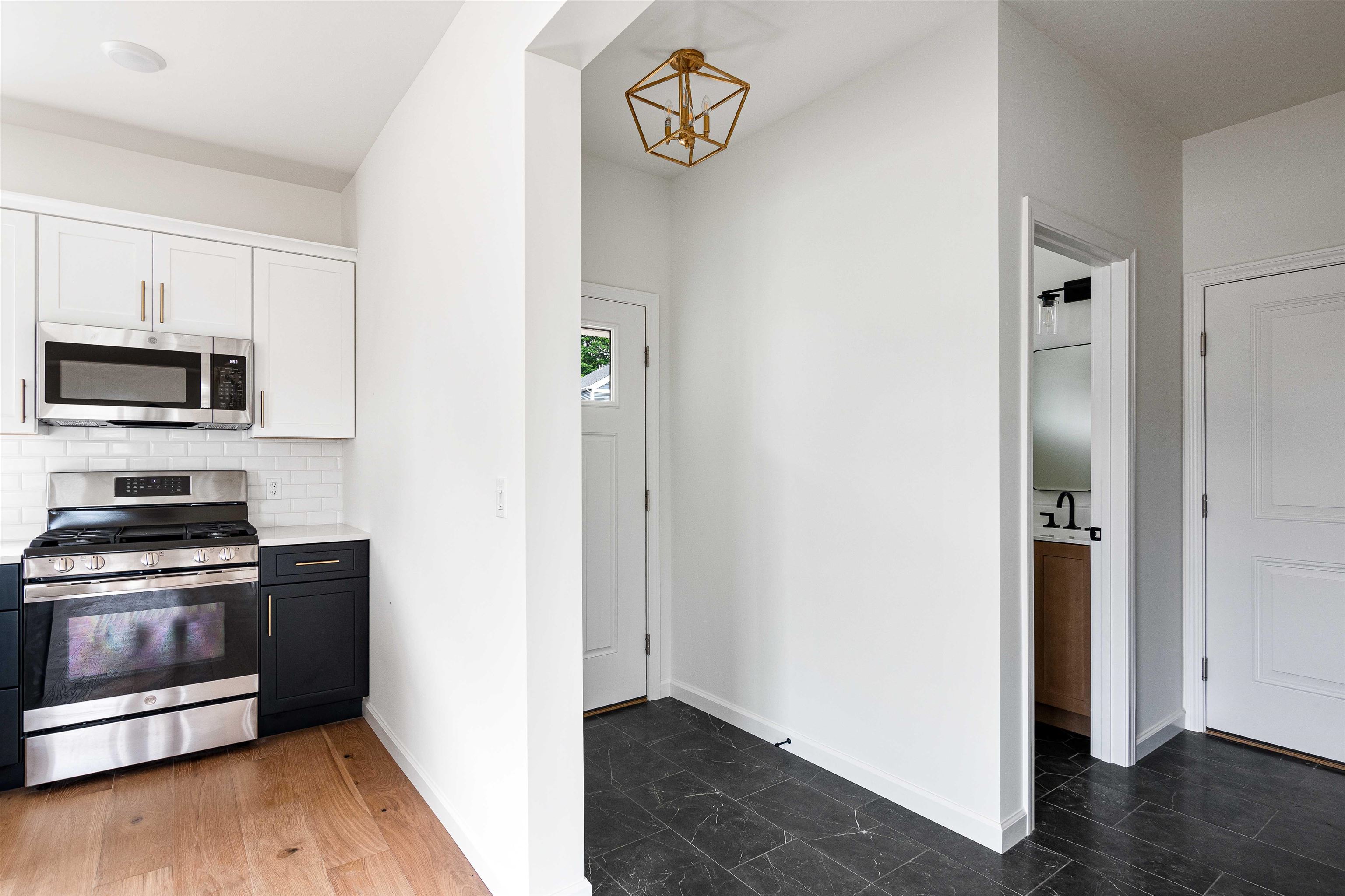 Homes for sale in Milton, VT | 15 Dogwood Cir #15L Gray, Milton, VT 05468 | MLS# 5038573