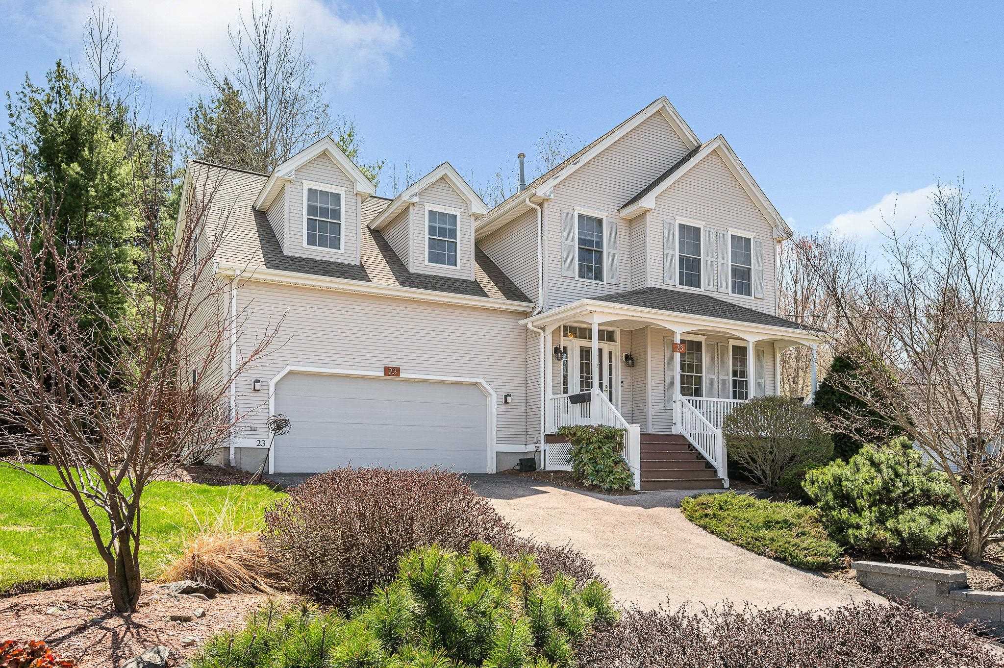 MLS 5038673: 23 Heathrow Court, Nashua NH