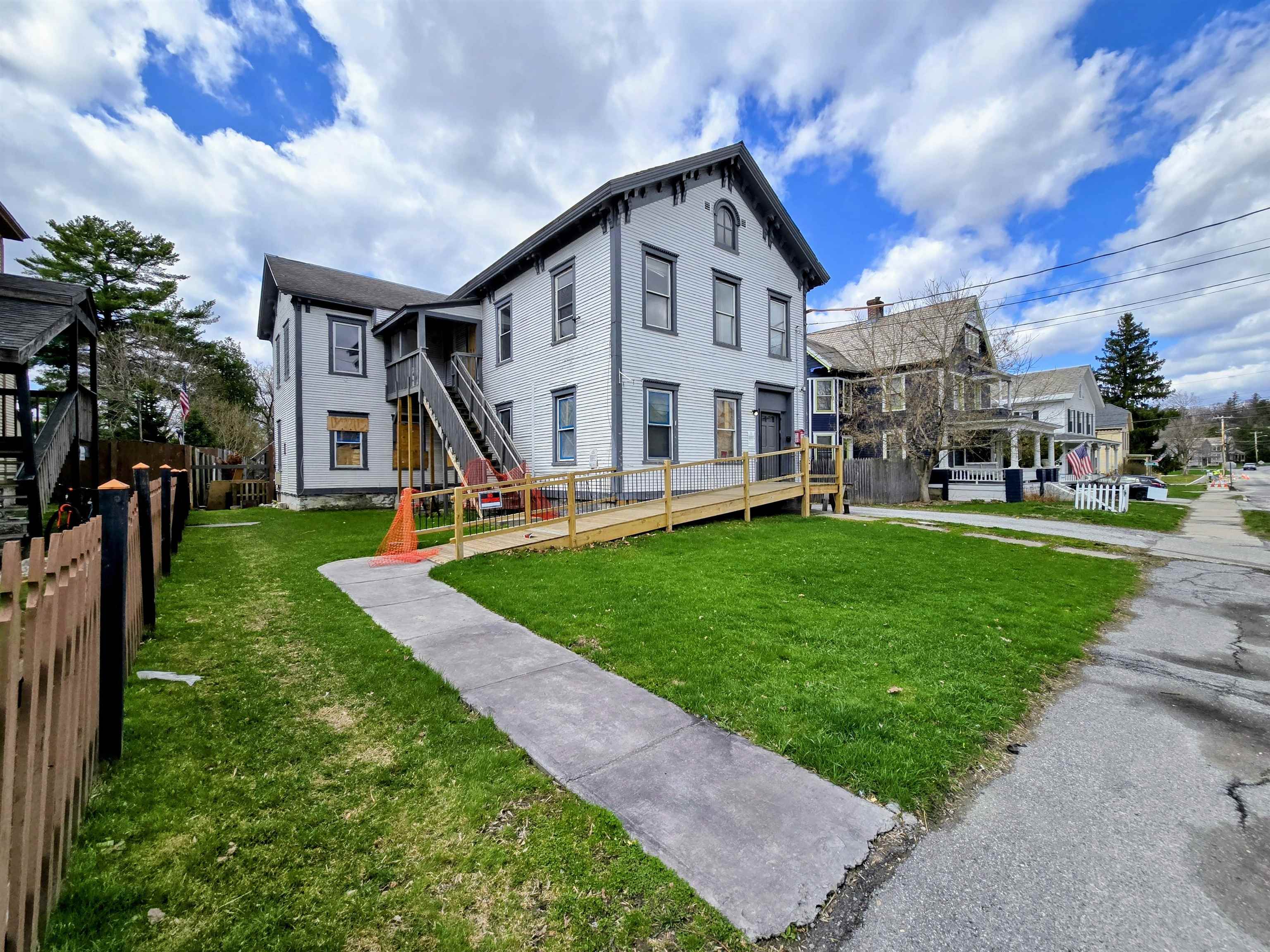 Homes for sale in Rutland City, VT | 135 Grove St, Rutland City, VT 05701 | MLS# 5038723